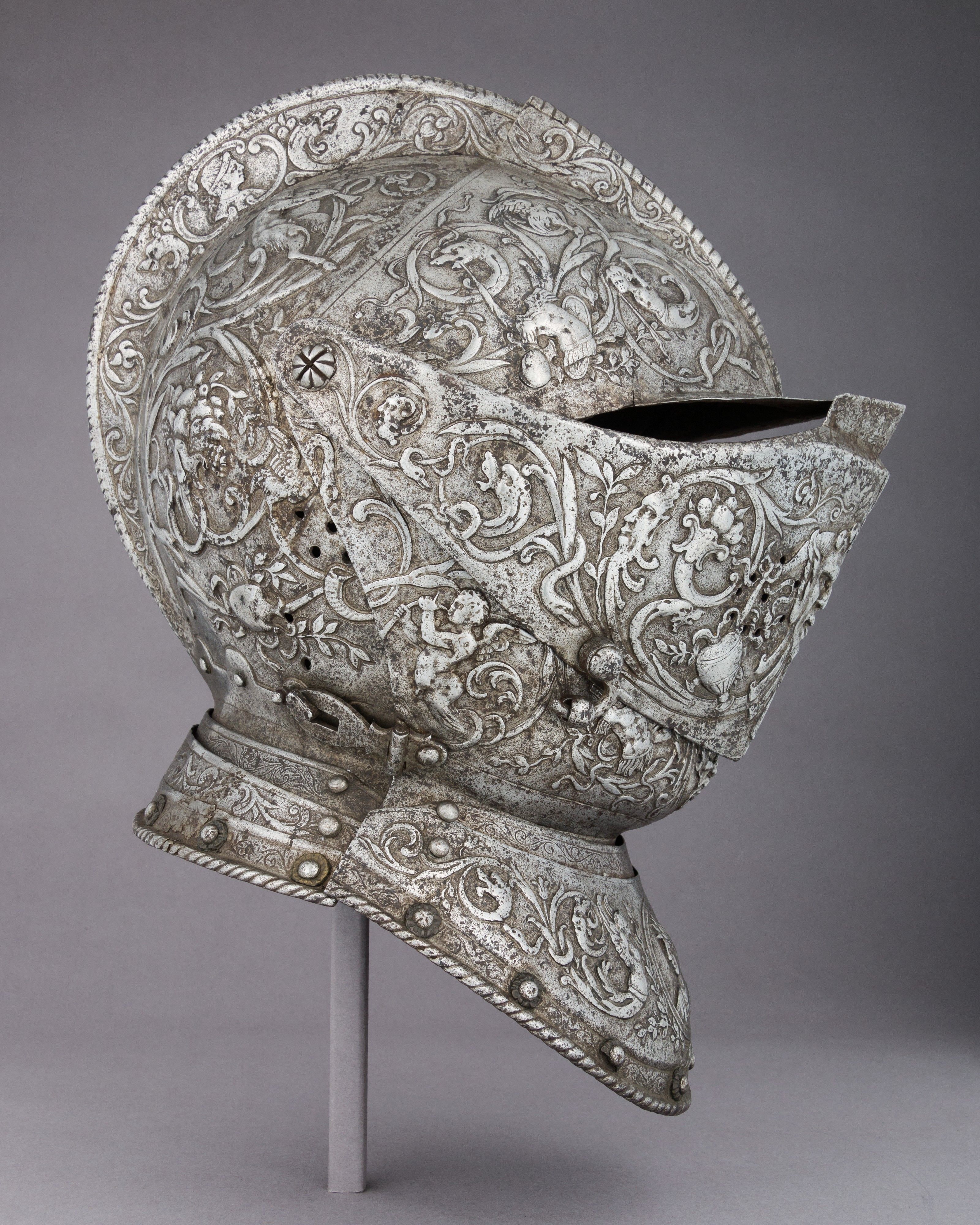 Armet Helmet Medieval Medieval Clothes Engraving Armor 3200x4000