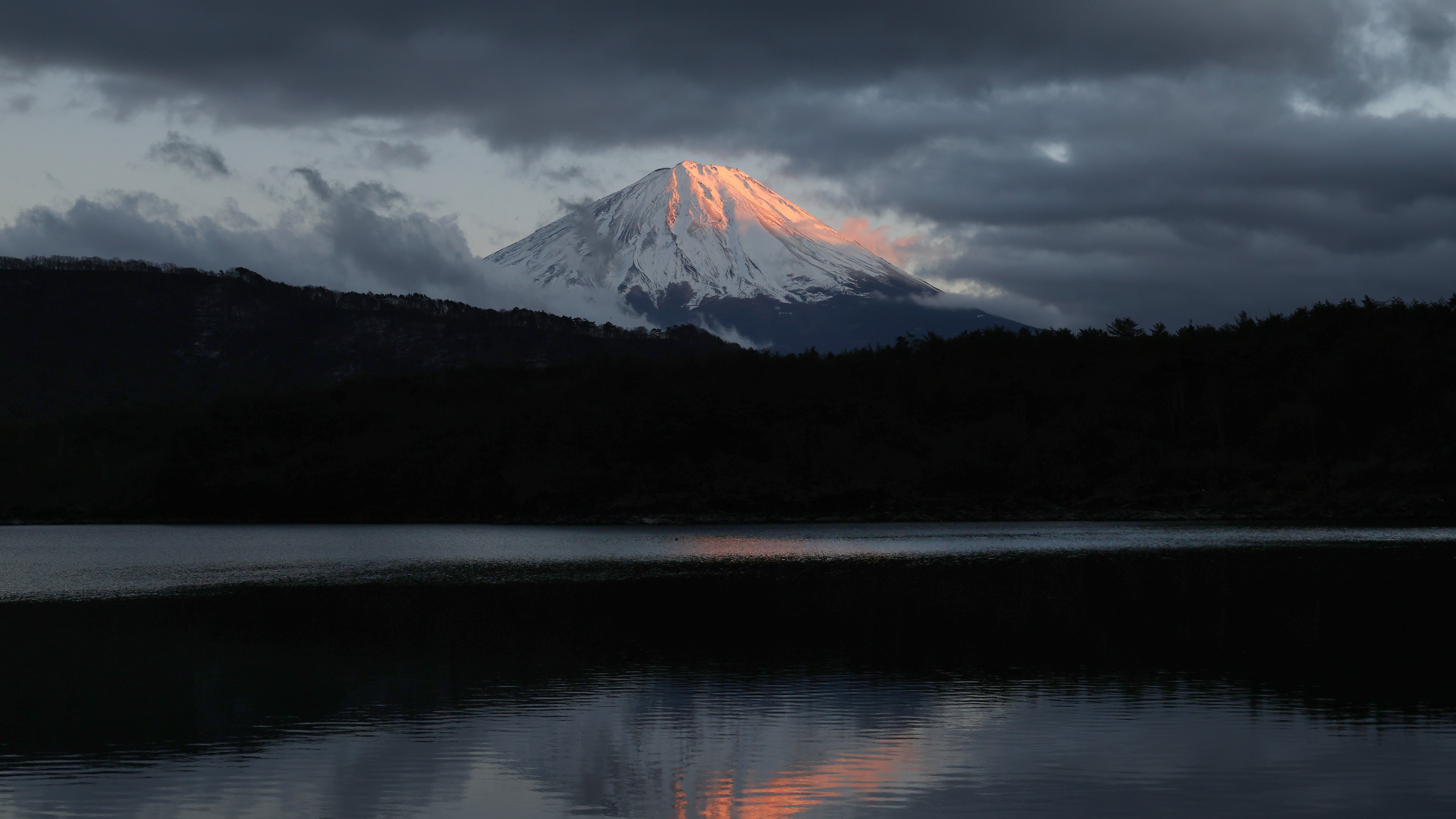 Nature Landscape Mountains Clouds Trees Water Lake Water Ripples Snowy Peak Mount Fuji Japan 3840x2160