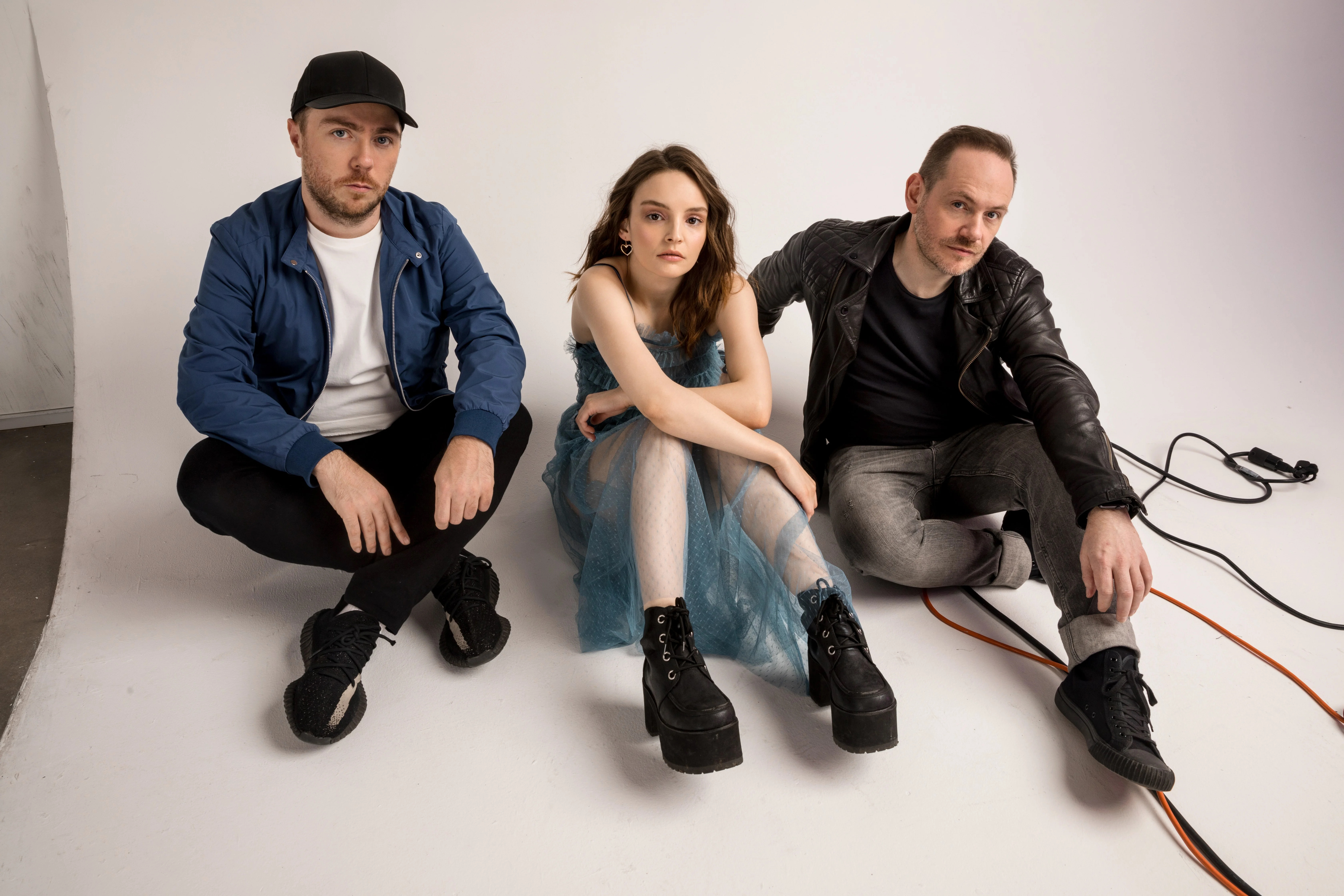 Chvrches Lauren Mayberry Iain Cook Martin Doherty 6720x4480