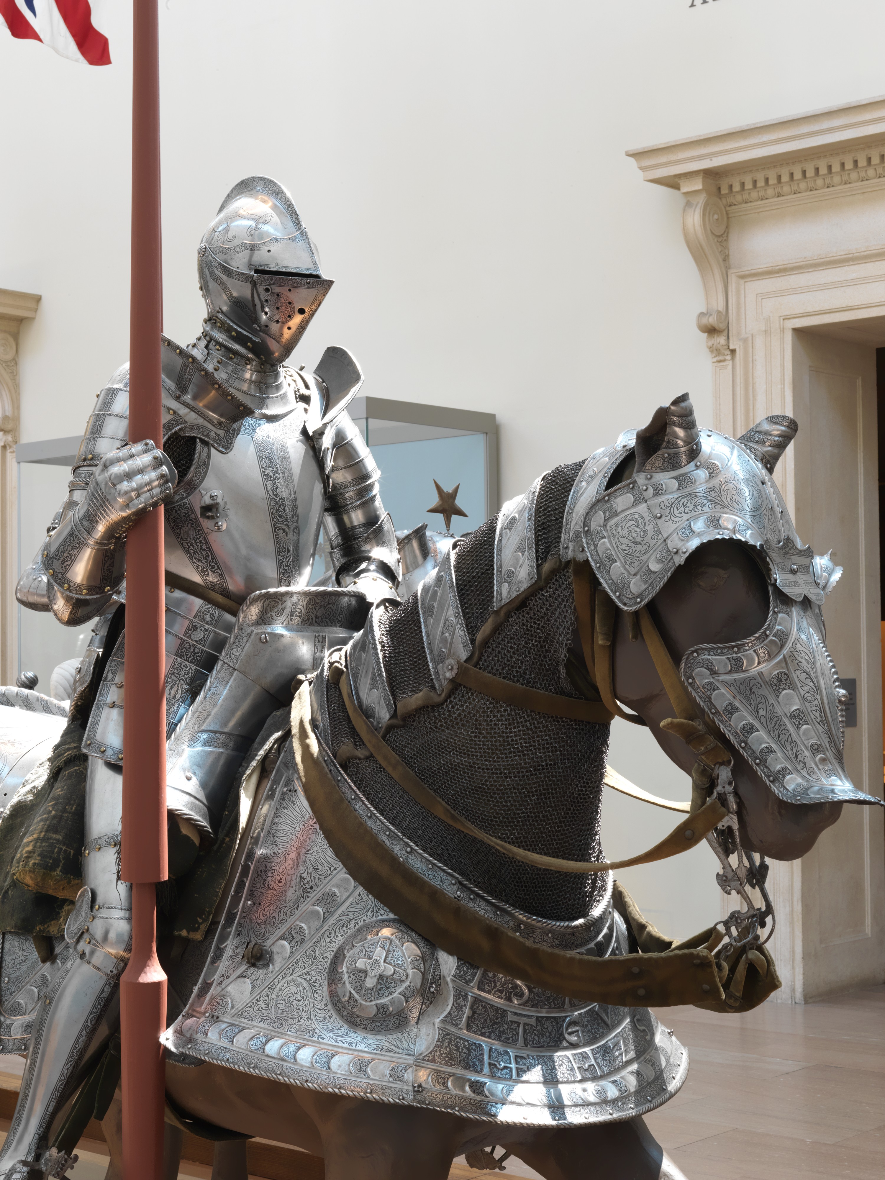 Armor Medieval Knight Armet Gauntlets Cuirass Greaves Spear European Portrait Display Metropolitan M 3000x4000