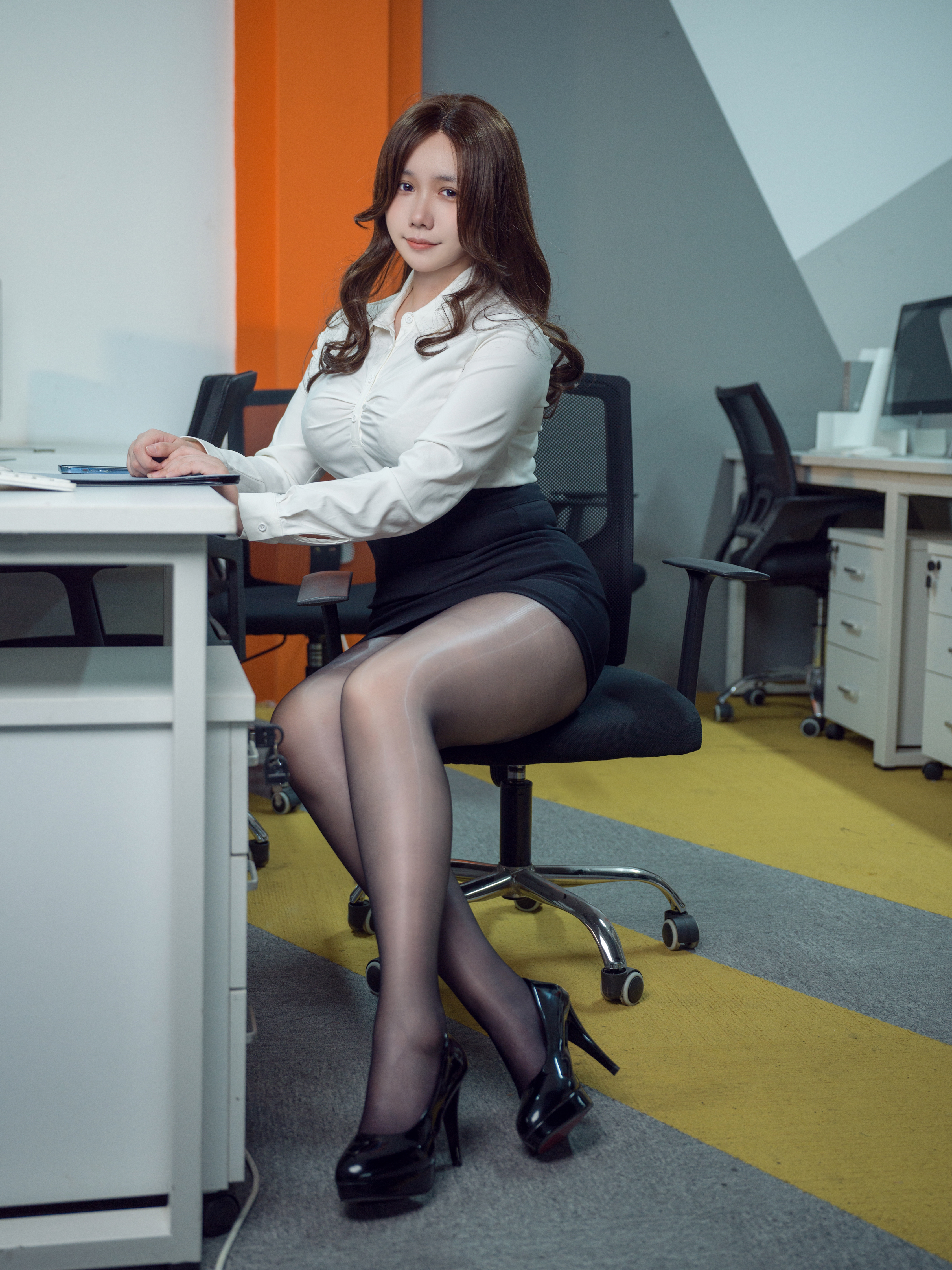 Women Model Asian Cosplay Office Girl Office High Heels 3373x4500