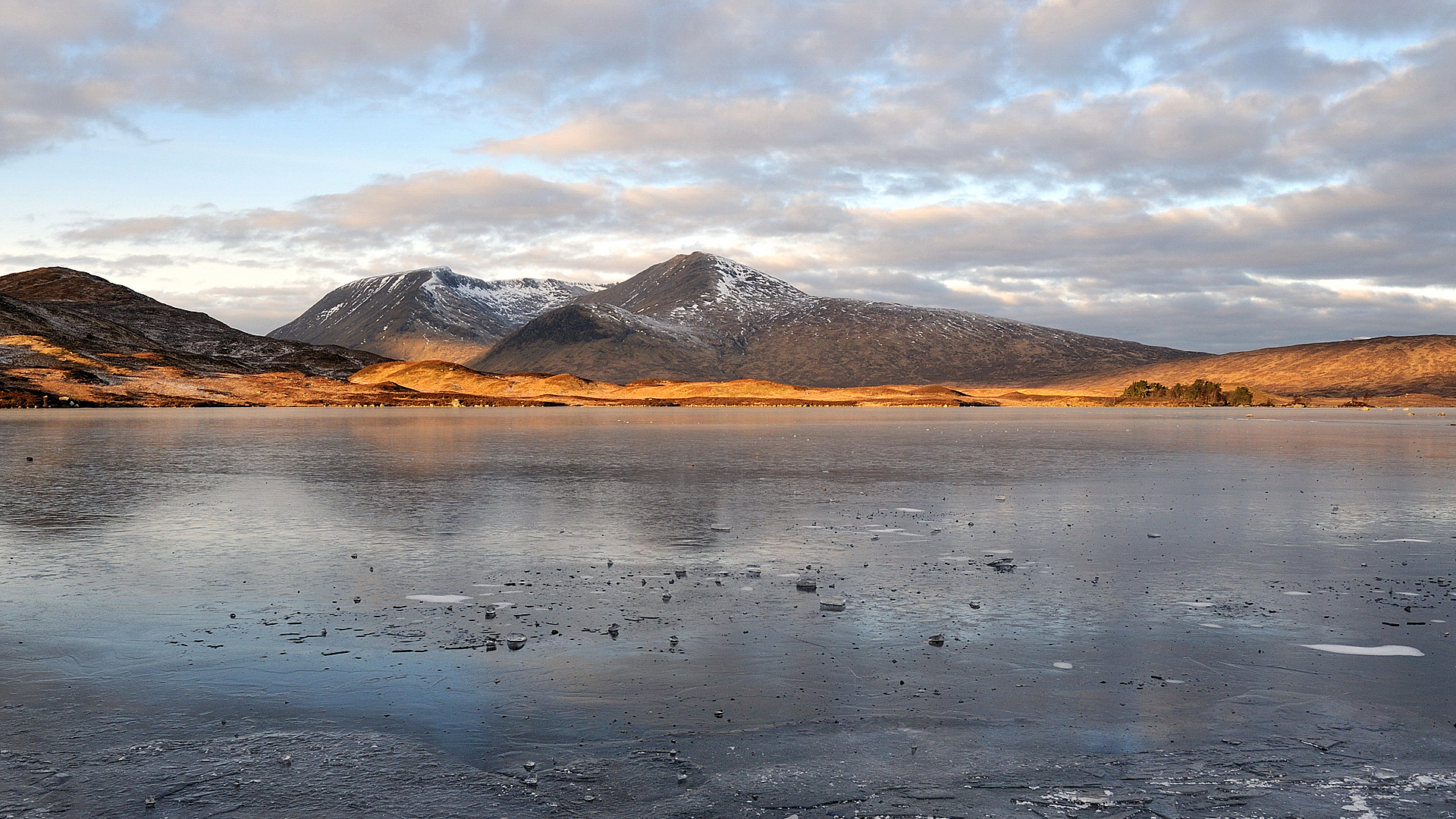 Lochan Na H Achlaise Scotland Blackmount Mountains Lochs 1920x1080