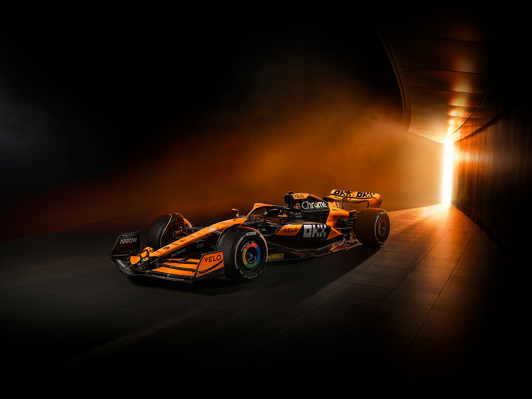 McLaren McLaren F1 Formula 1 Race Cars 1706x1280