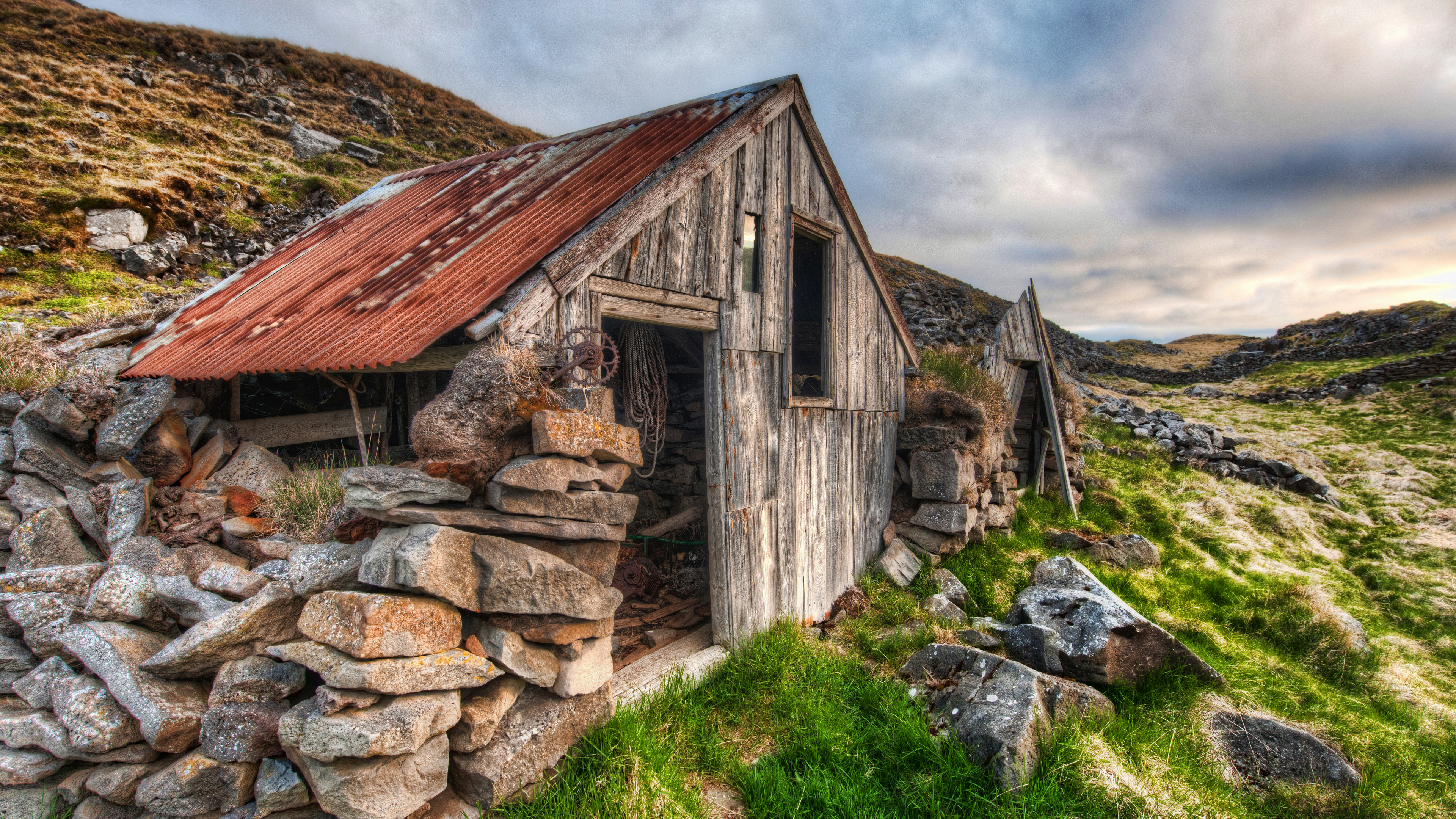Iceland Trey Ratcliff Shed Old Stones Clouds Grass Sky 3840x2160