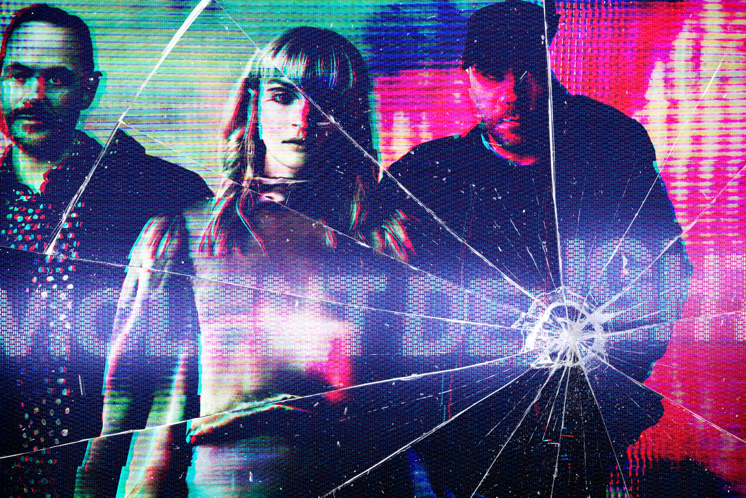 Chvrches Lauren Mayberry Iain Cook Martin Doherty 2500x1667