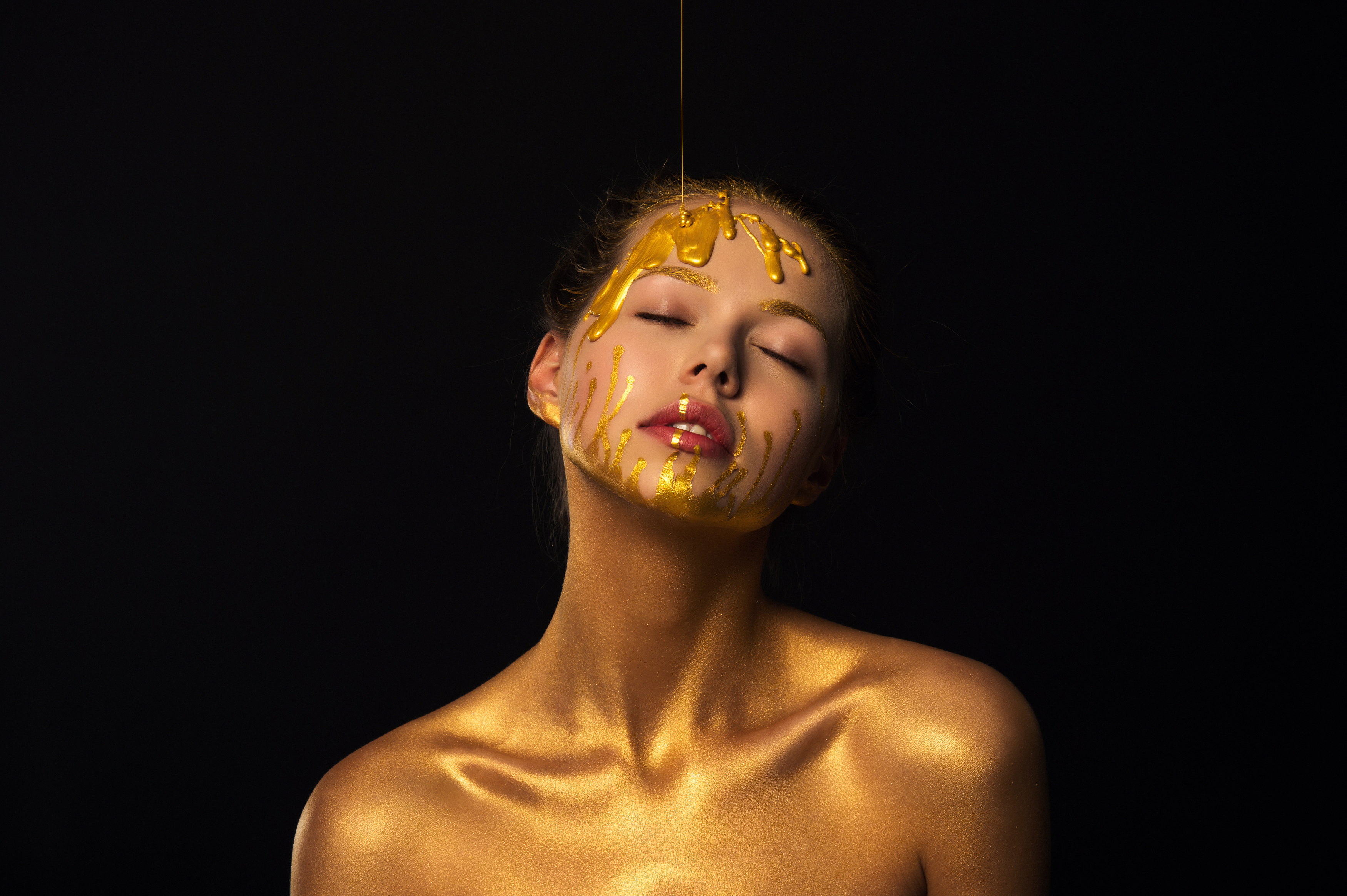 Sergey Zemnuhov Women Portrait Gold Glamour Body Paint Simple Background Model Brunette Closed Eyes  3500x2329