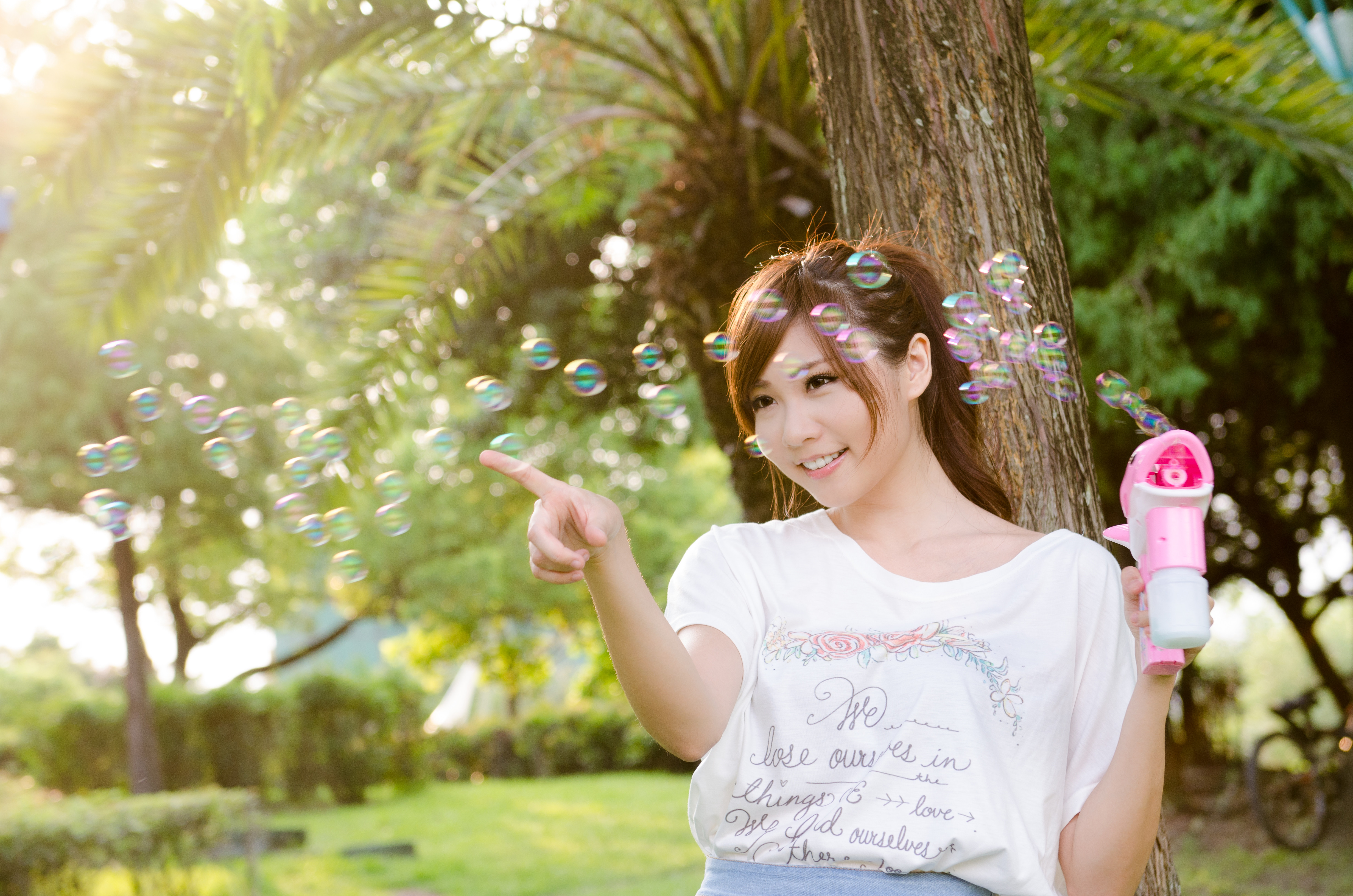 Women Model Asian Brunette Women Outdoors Bubbles Ponytail Robin Huang T Shirt 4928x3264