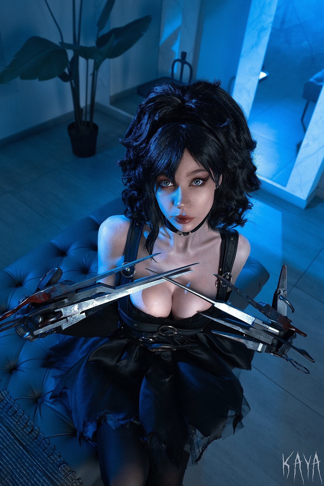 Women Cosplay Edward Scissorhands Makeup Black Dress Model Brunette Choker Women Indoors 1280x1920