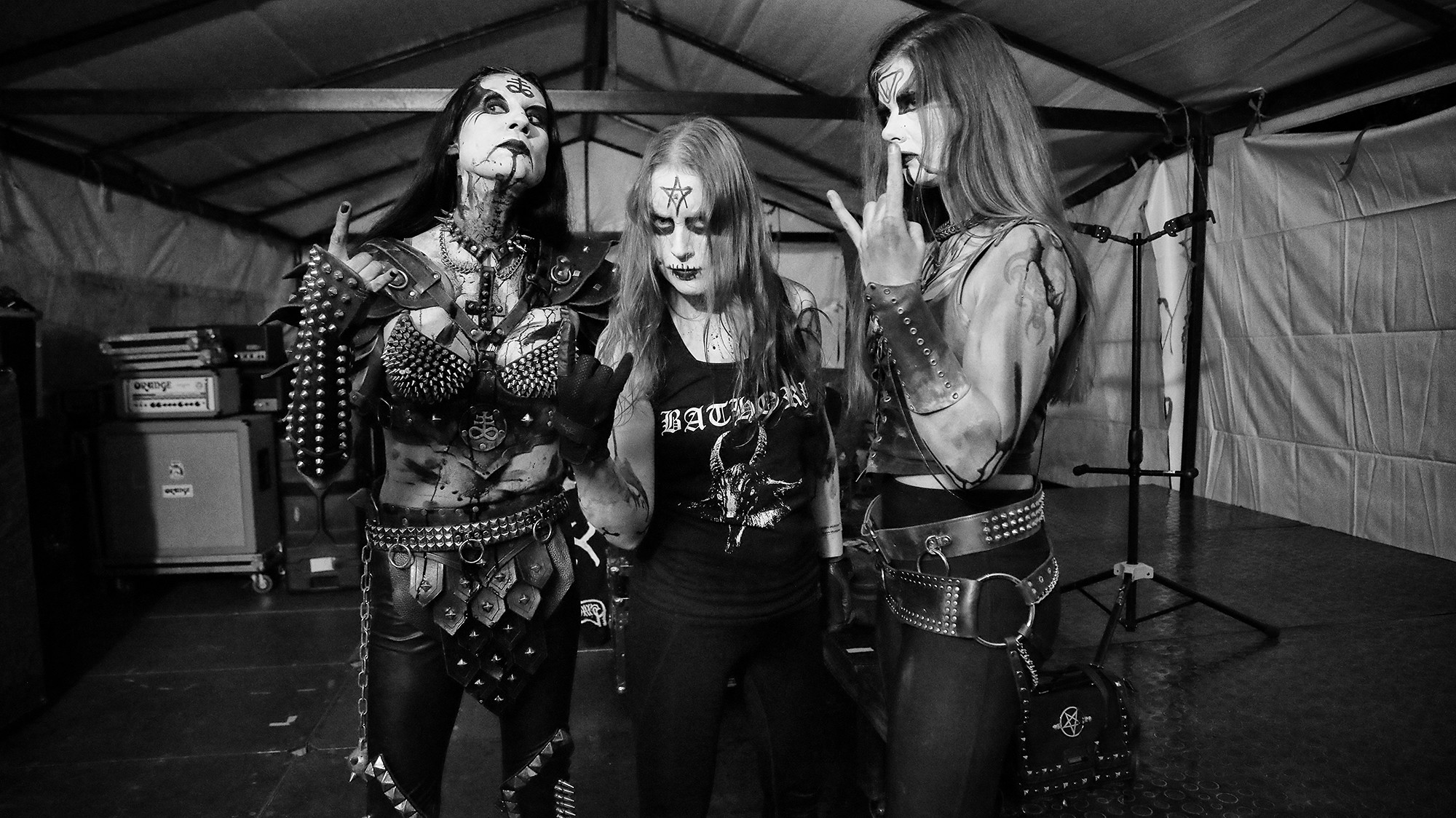 Black Metal Girl Band Asagraum Music Metal Band 2000x1124