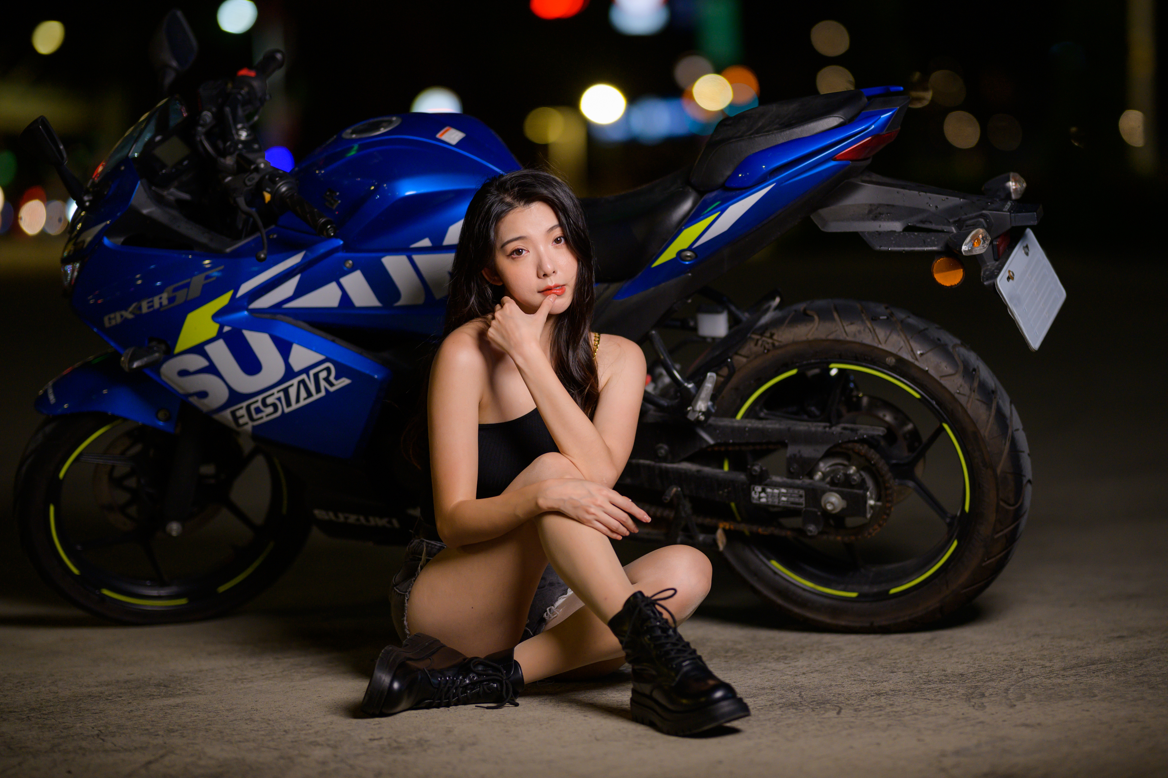 Asian Model Women Long Hair Dark Hair Motorcycle Sitting Suzuki Women With Motorcycles Japanese Moto 3840x2560