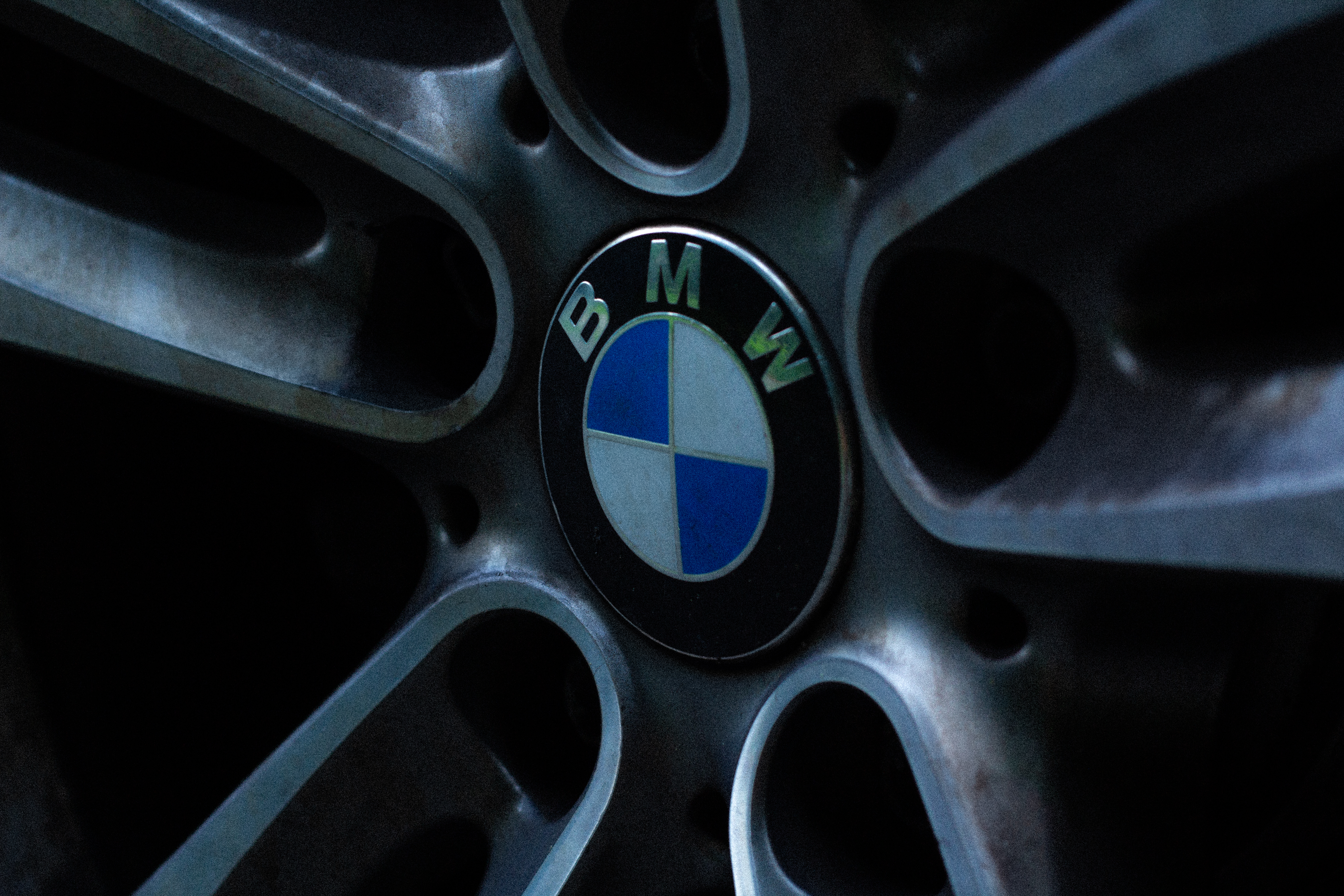 Car BMW Closeup Dark Rims Dirty BMW F30 5184x3456