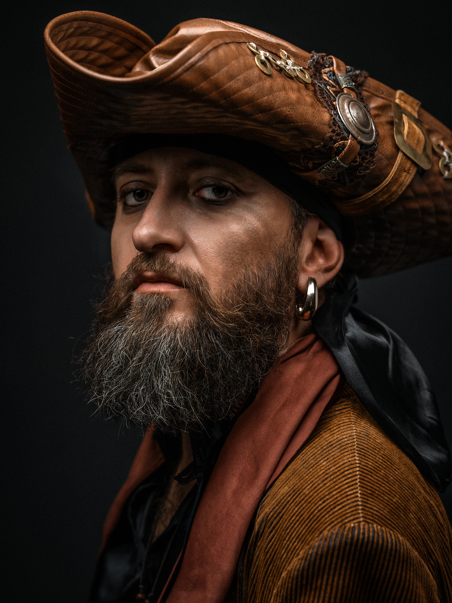 Evgeny Kozlov Men Portrait Beard Pirates Pirate Hat Earring 1441x1920