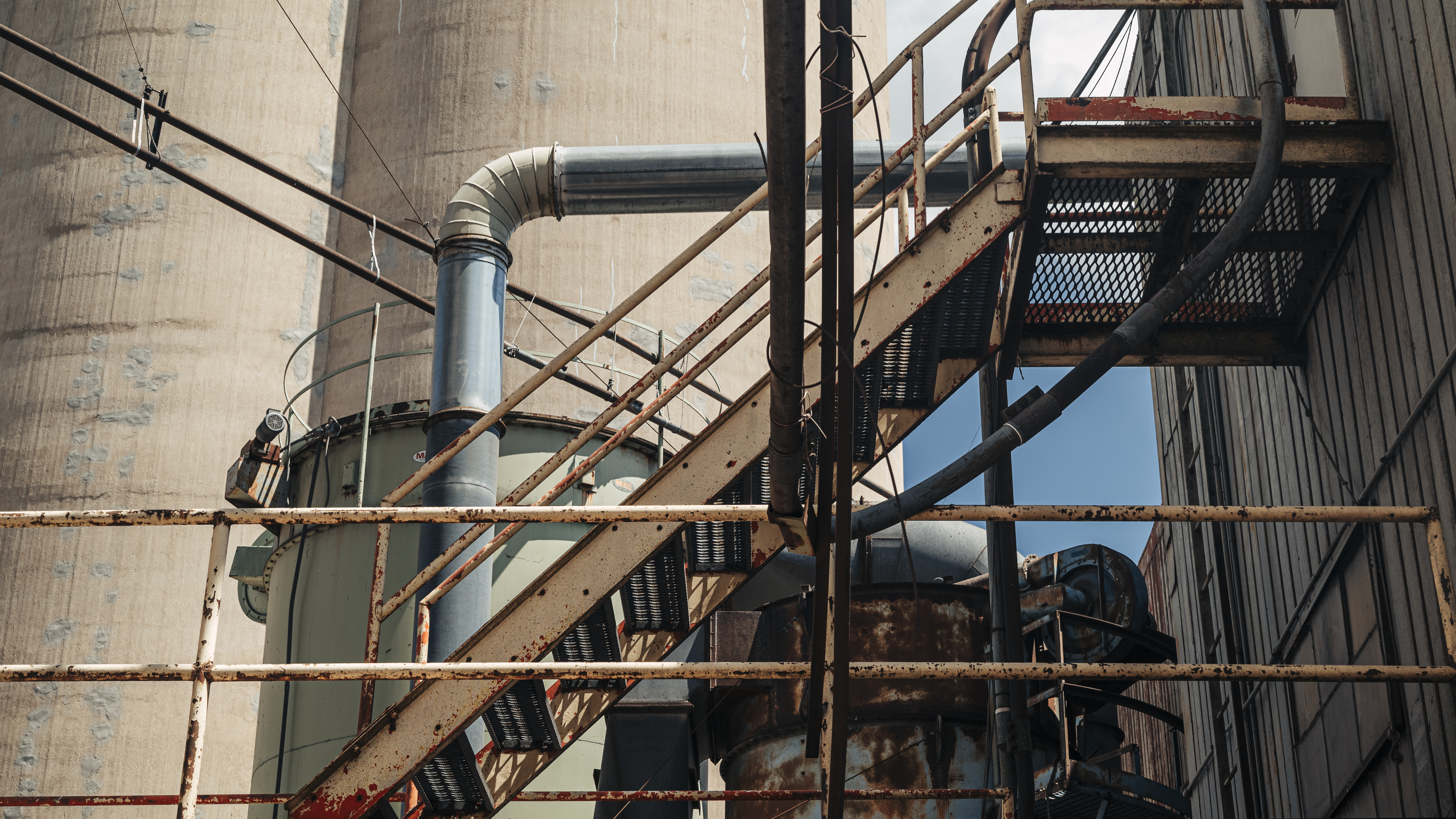 Jonathan Curry Photography Rustic Factories Factory Tubes Rust Outdoors Pipes Architecture Steampunk 5986x3367