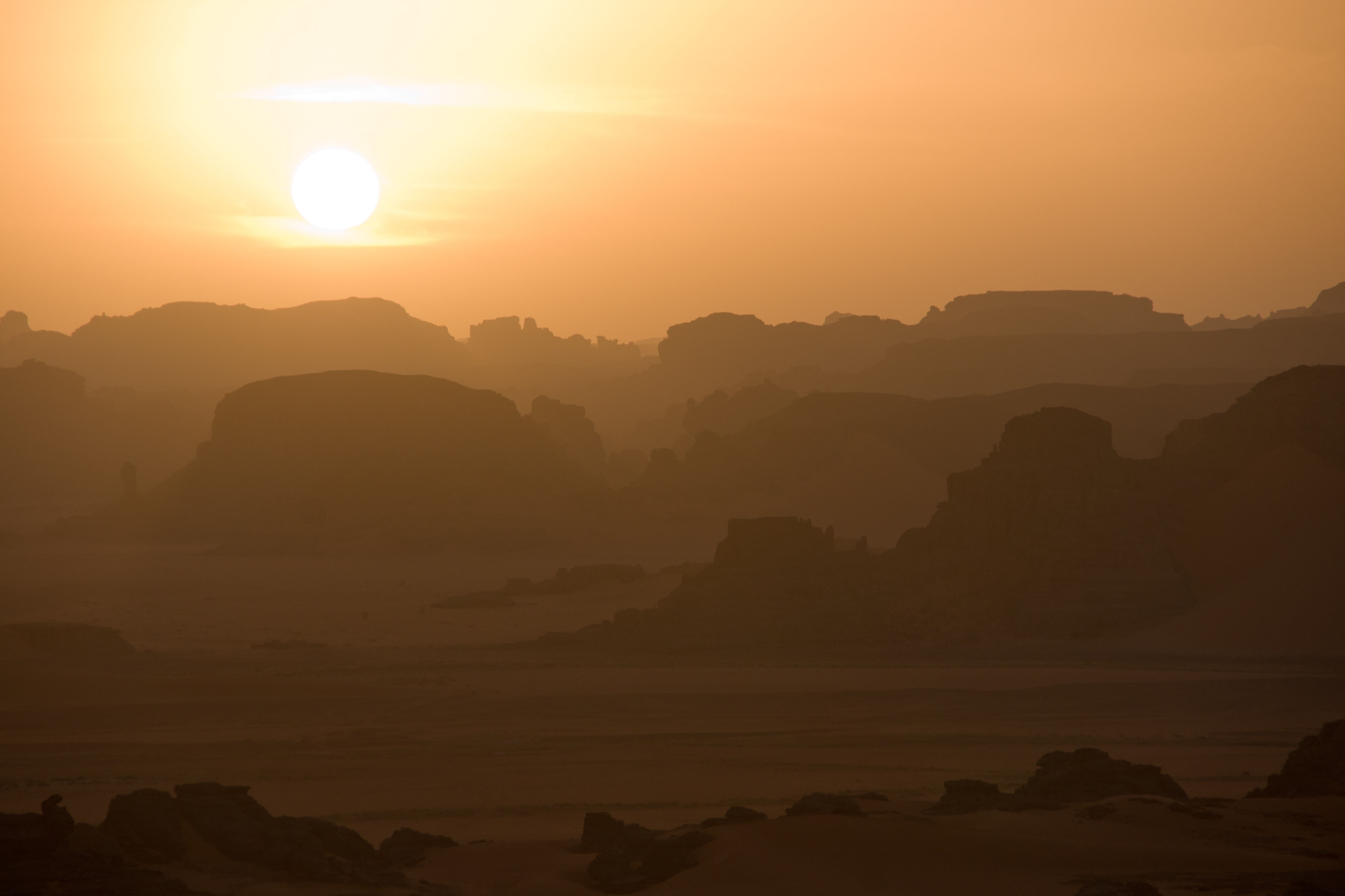 Tassili NAjjer Hoggar Mountains Rock Dust Sahara Desert Algeria Sunrise Landscape Africa 6000x4000