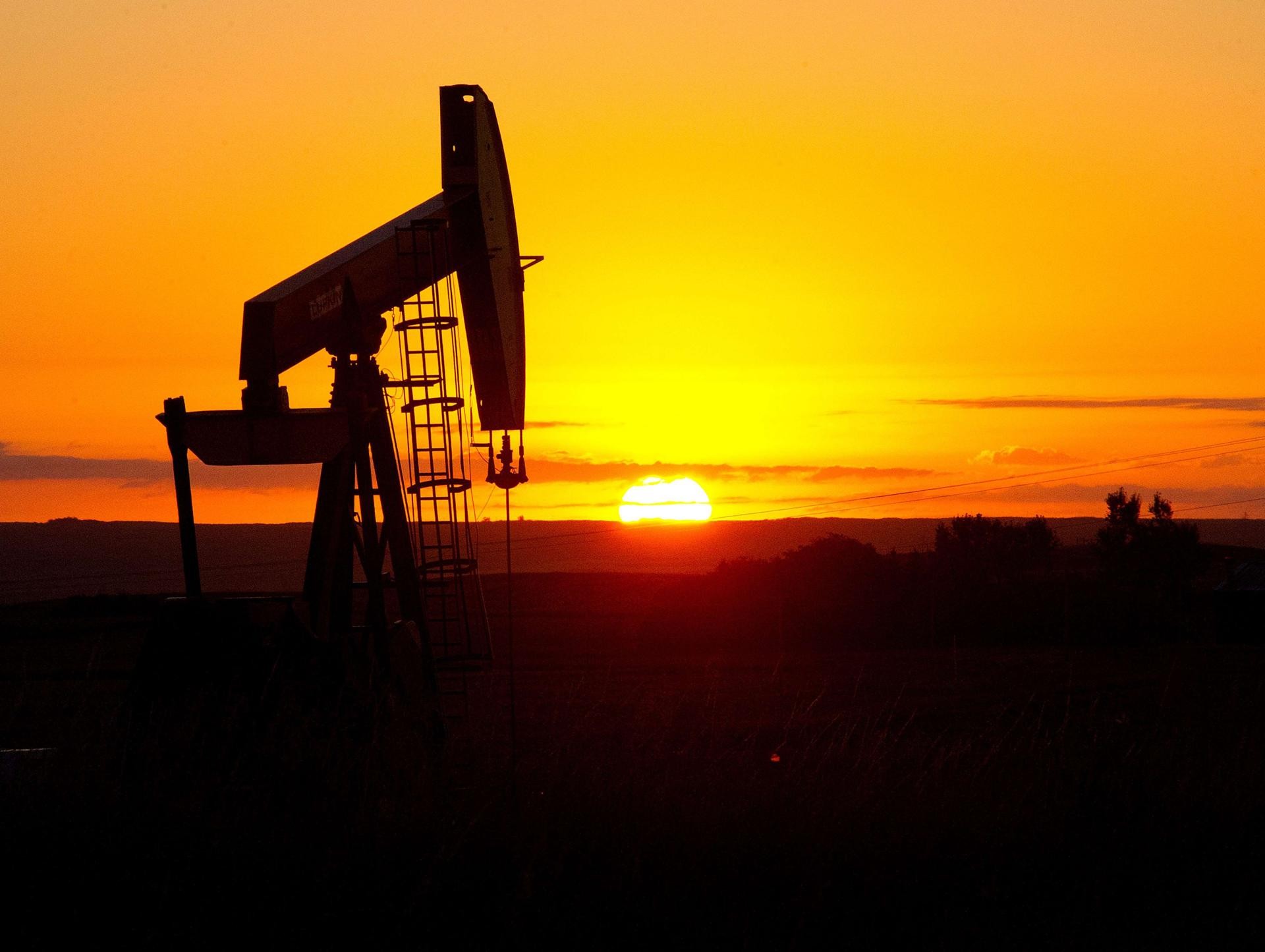Oil Pump Sunset Orange Sky Landscape 1920x1445