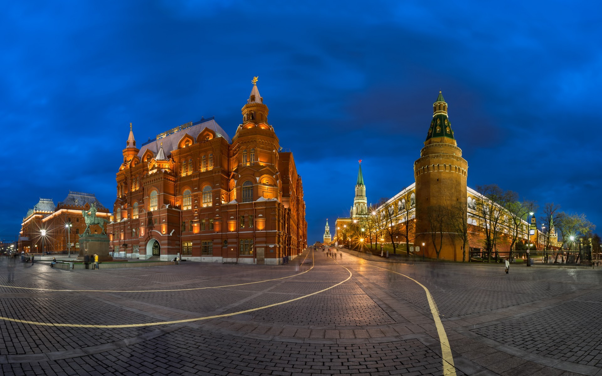 Cityscape Building Street Kremlin Moscow 1920x1200