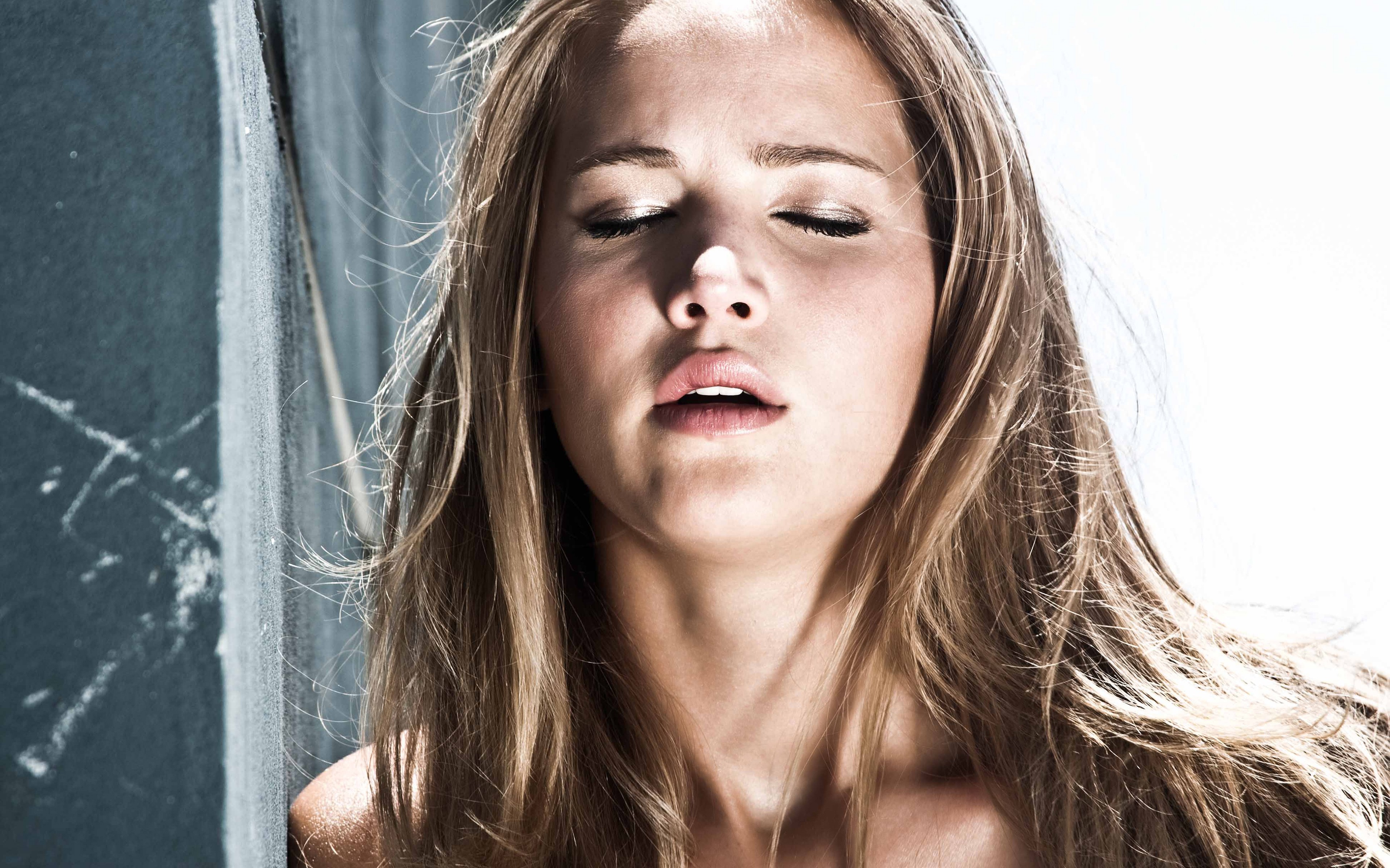 Jennifer Lawrence Closed Eyes Women Open Mouth Long Hair Breath Held Breath 3840x2400