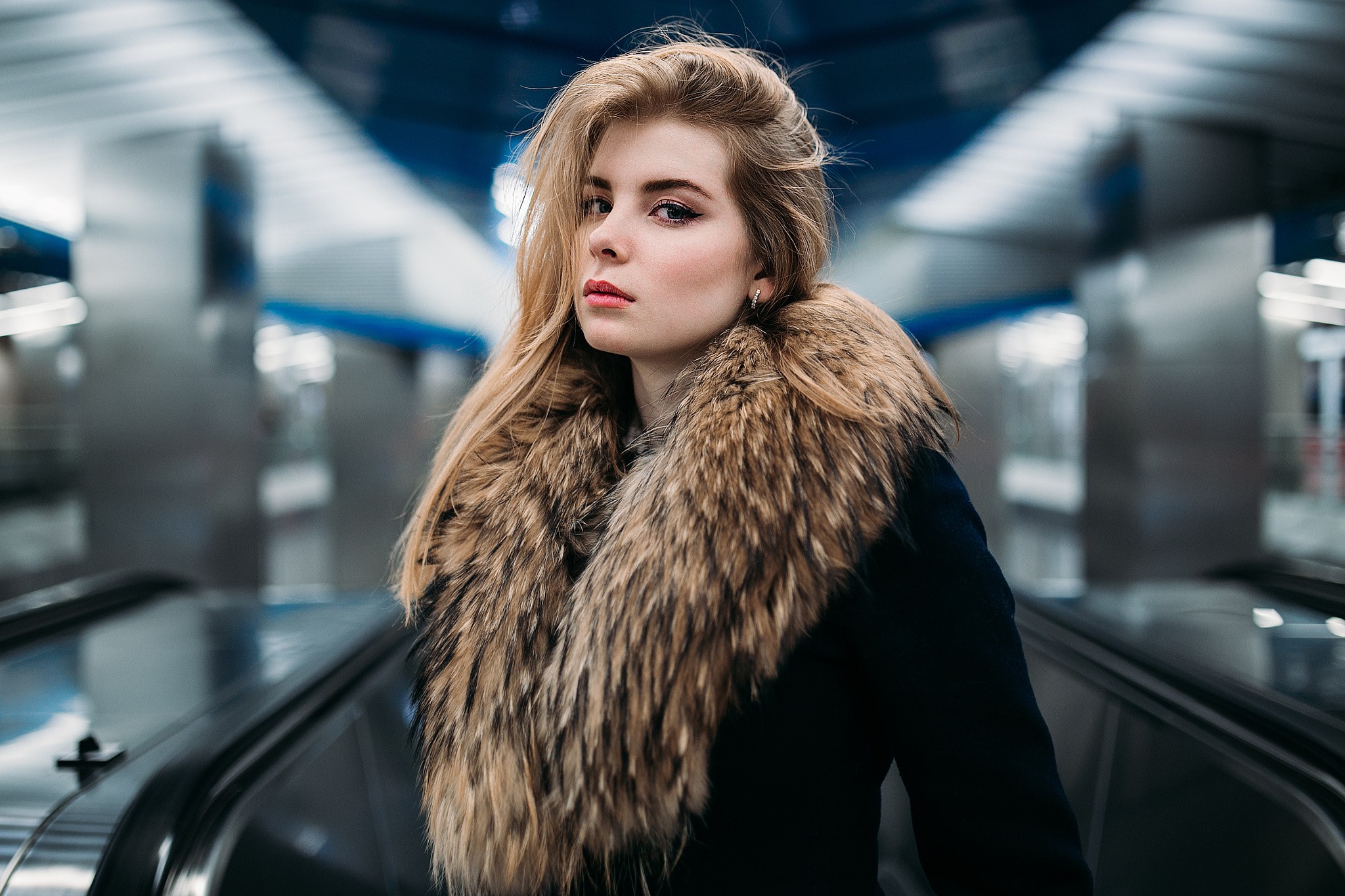Ivan Proskurin Irina Popova Model Long Hair Depth Of Field Looking At Viewer Fur Coats Makeup Women  2048x1365