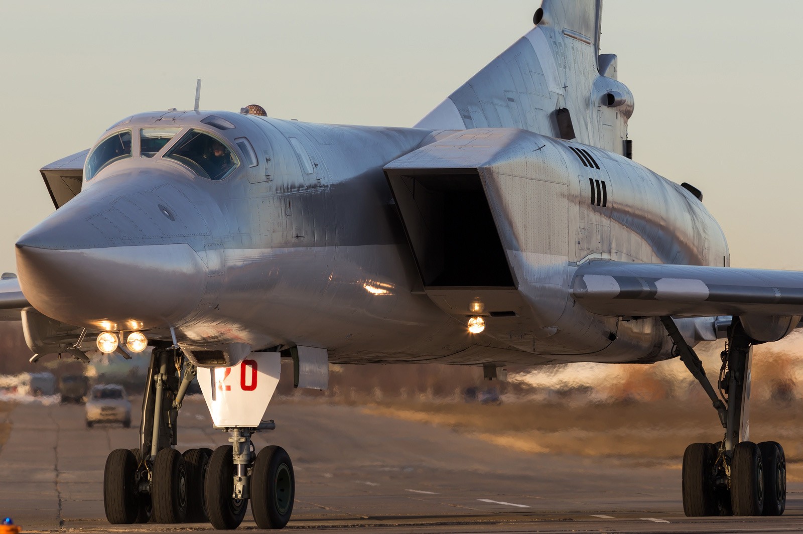 Tupolev Tu 22M3 Russian Air Force Bomber Aircraft Military Vehicle 1600x1064