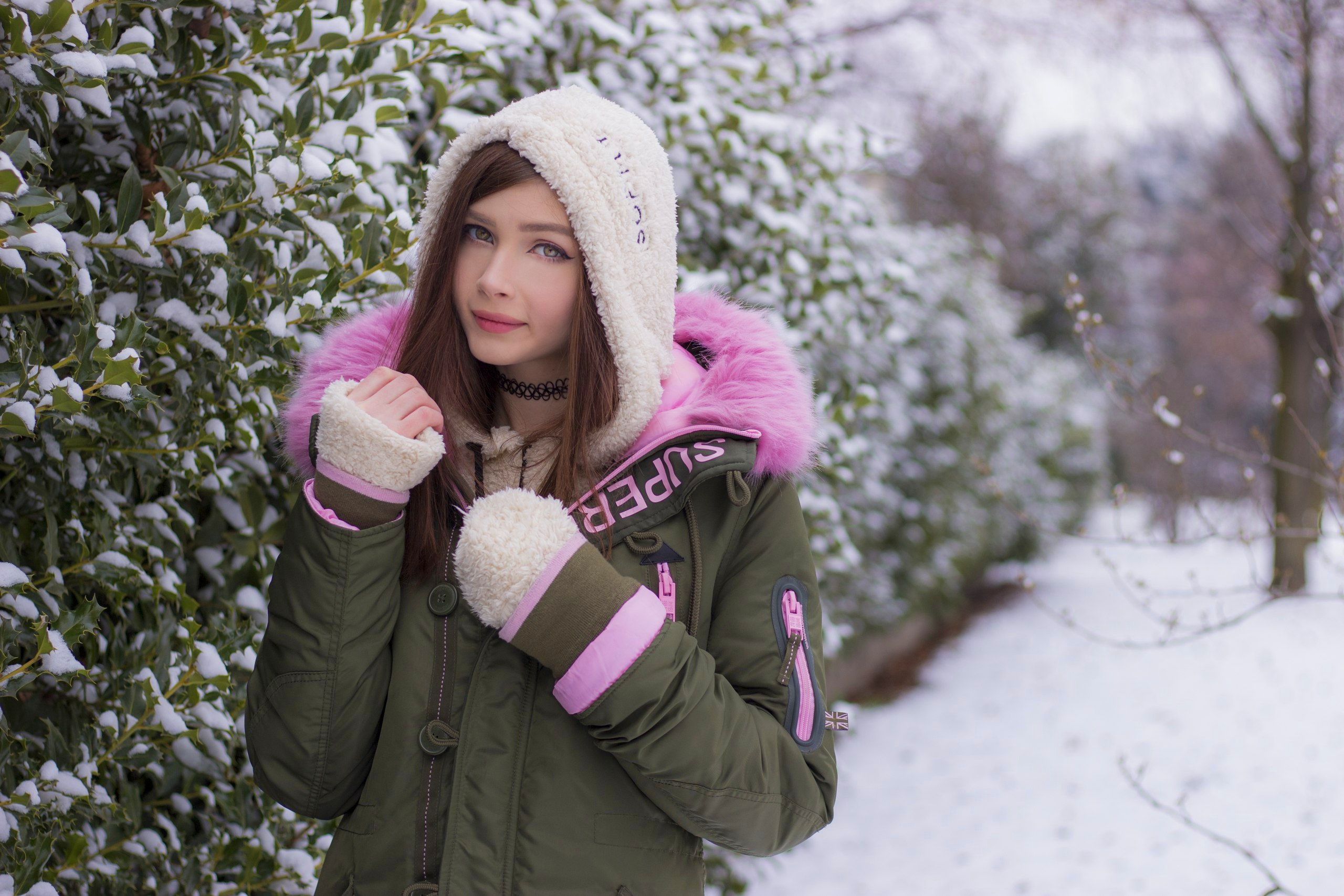 Karina Kozyreva Brunette Russian Women Jacket Winter Green Eyes Hoods Blouse Women Outdoors Green Ja 2560x1707