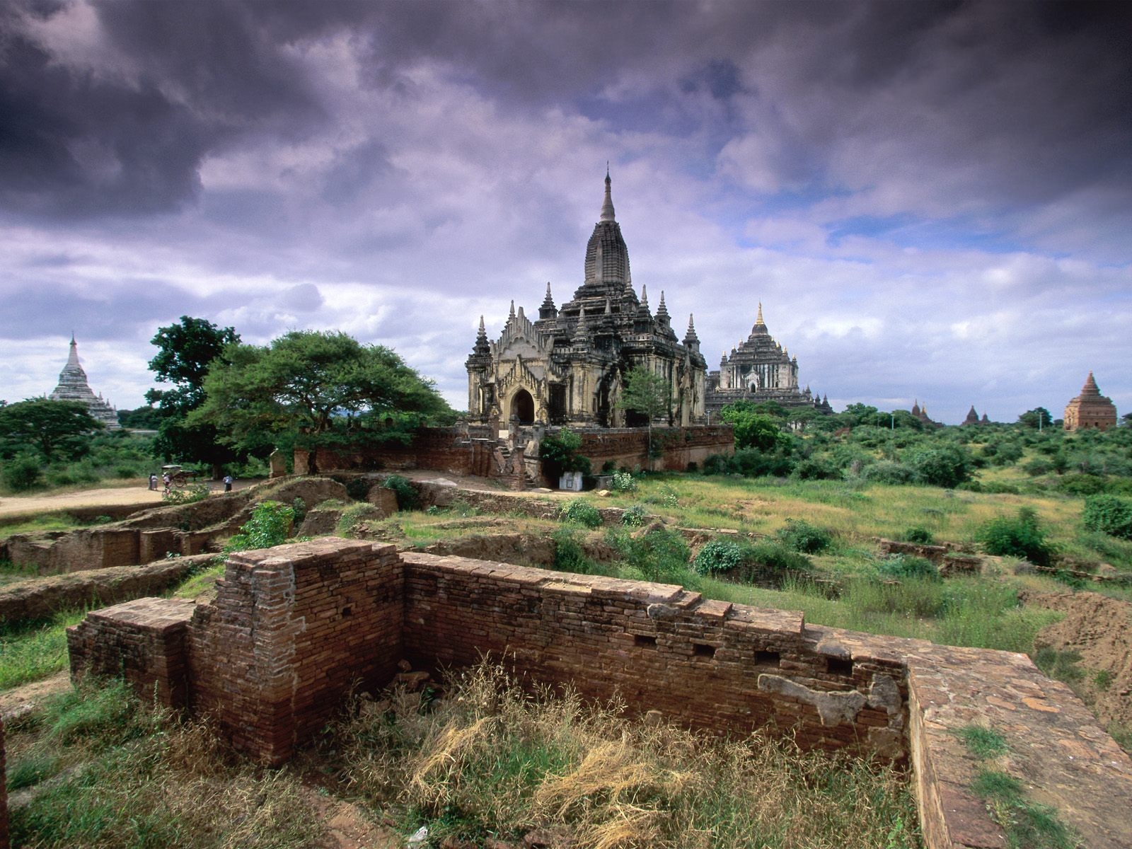 Myanmar Temple Ruins Asian Architecture Bagan Old Building 1600x1200