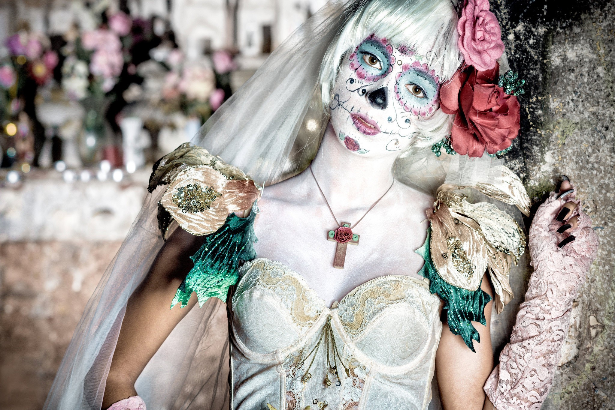 Sugar Skull Women Face Paint Flower In Hair Dia De Los Muertos Body Paint Wigs 2048x1367