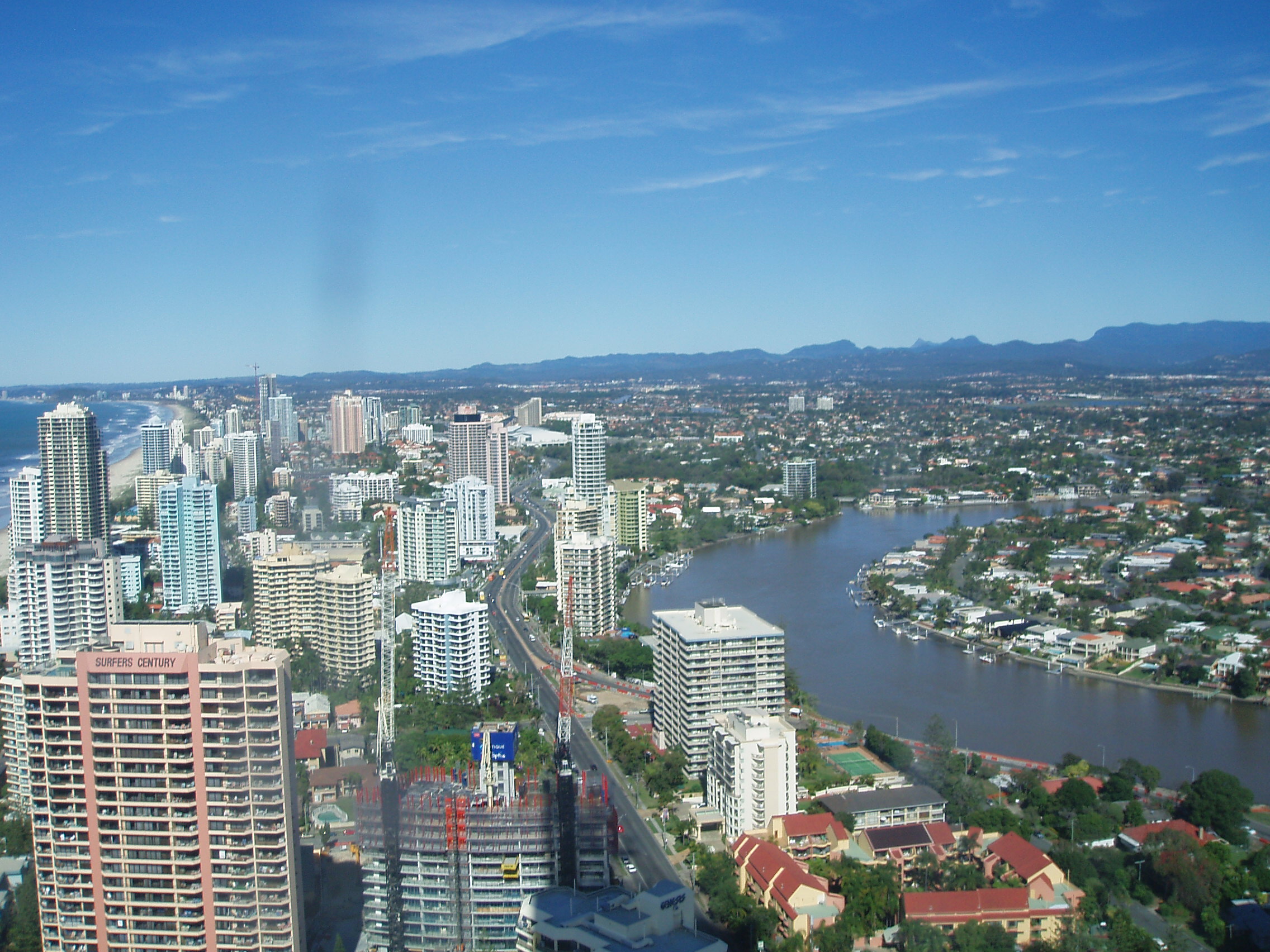 Surfers Paradise 2272x1704