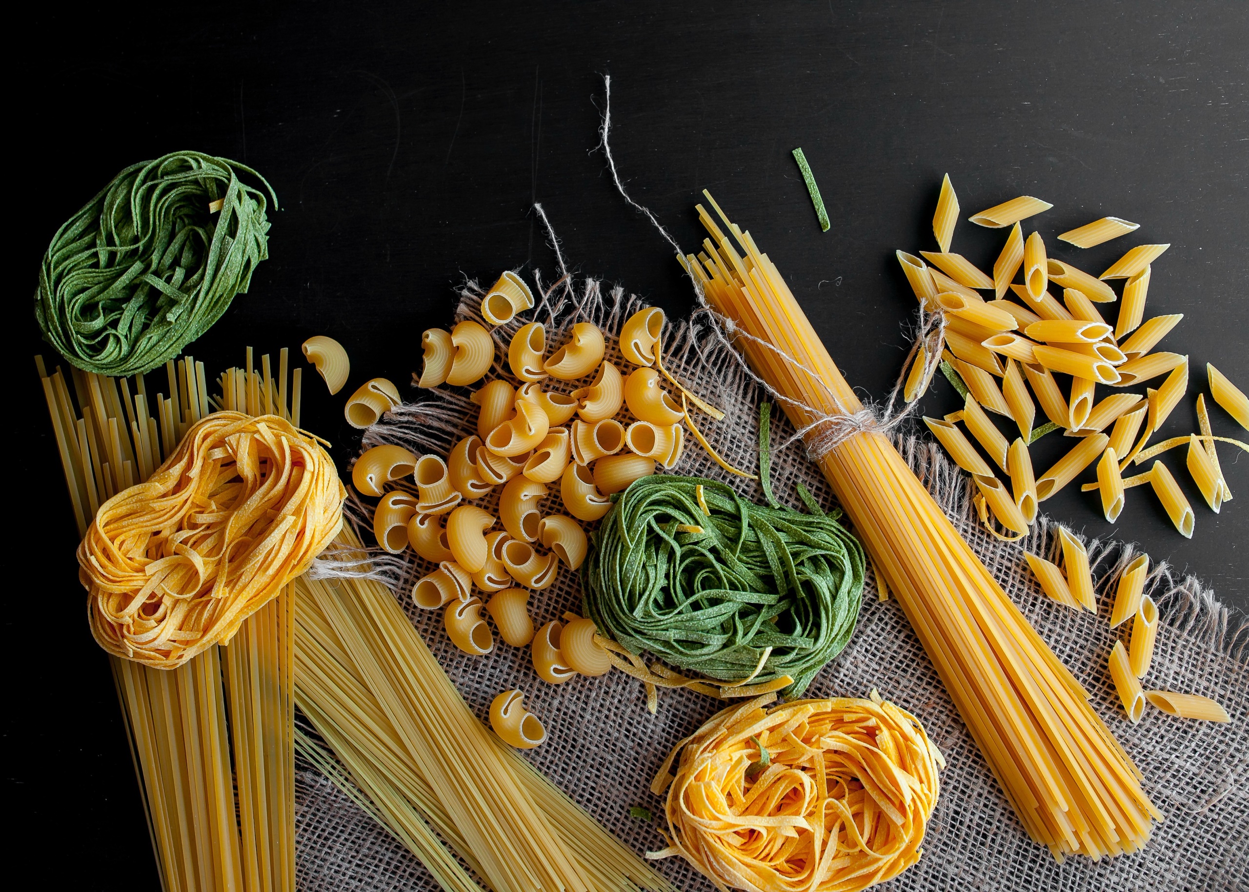 Noodles Food Spaghetti 2560x1828