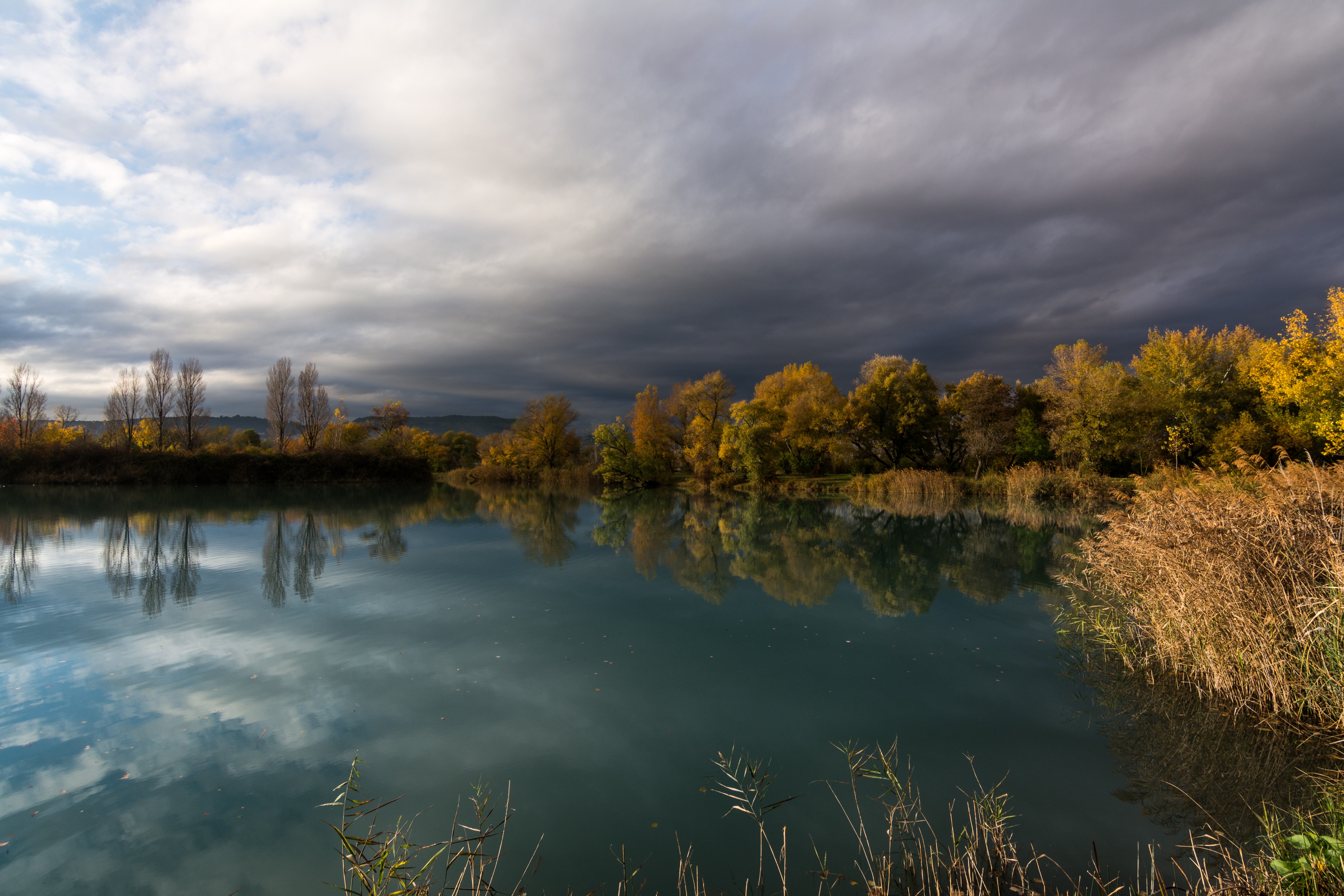 Fall Nature Provence 4743x3162