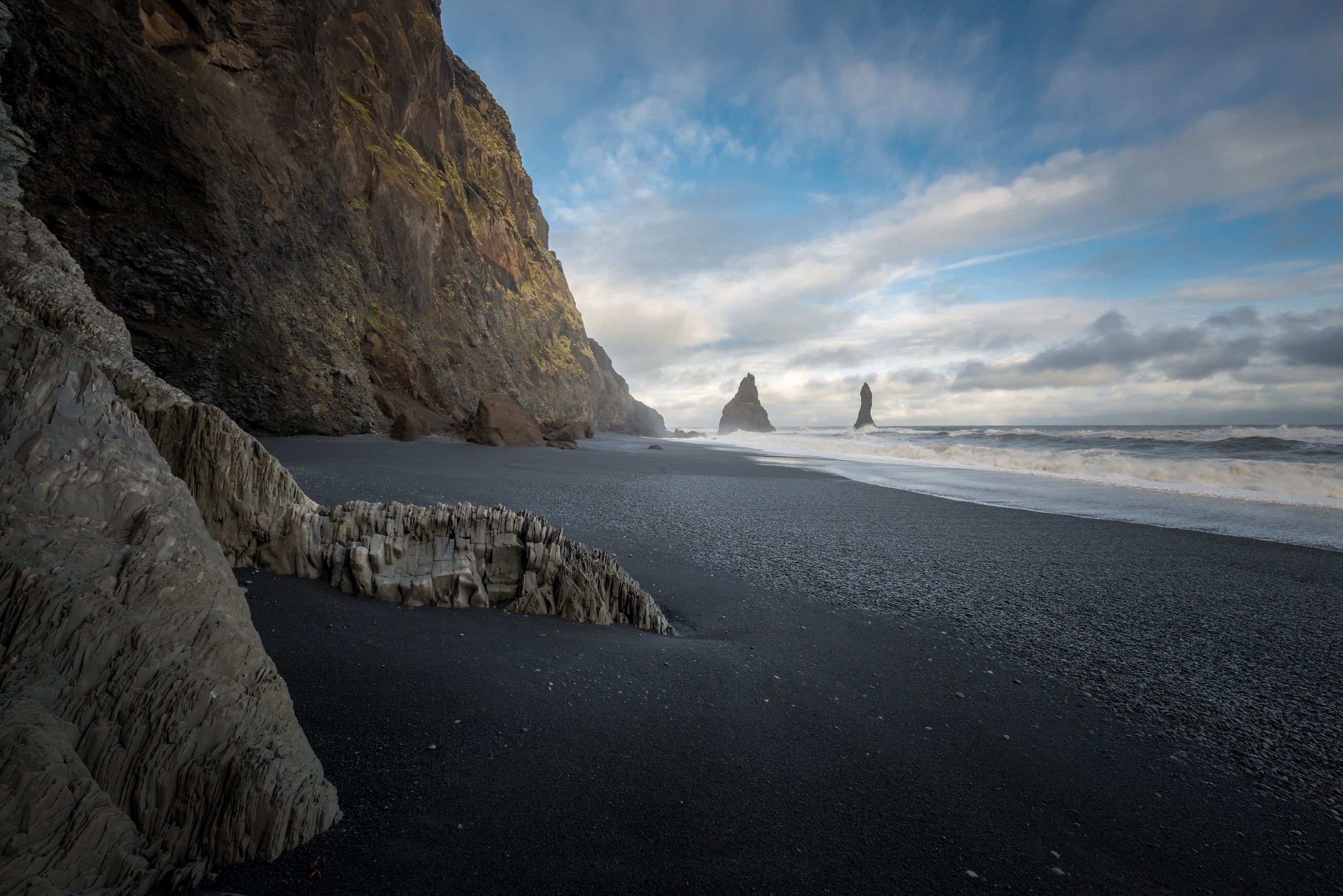 Beach Black Sand Cliff Nature Sea Coast 2622x1750