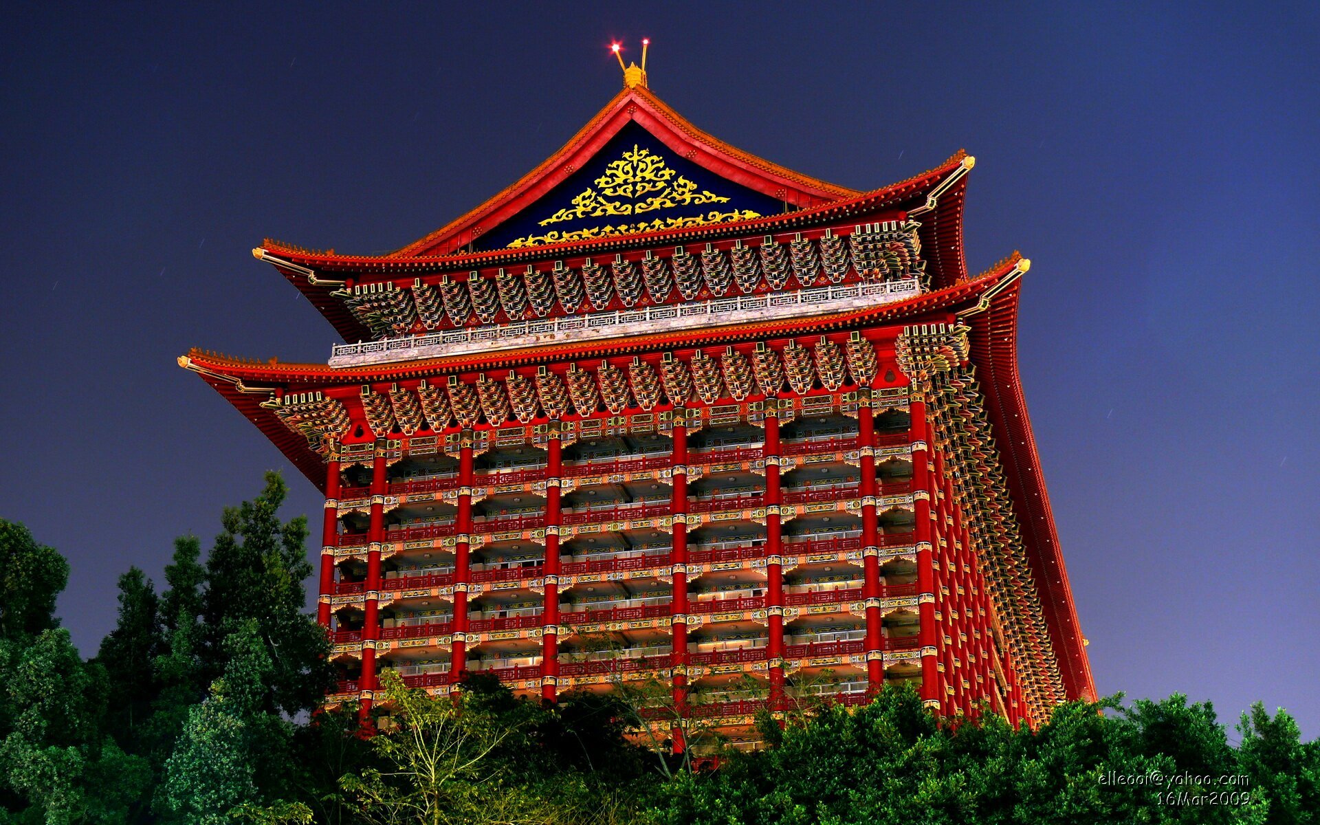 Religious Pagoda 1920x1200