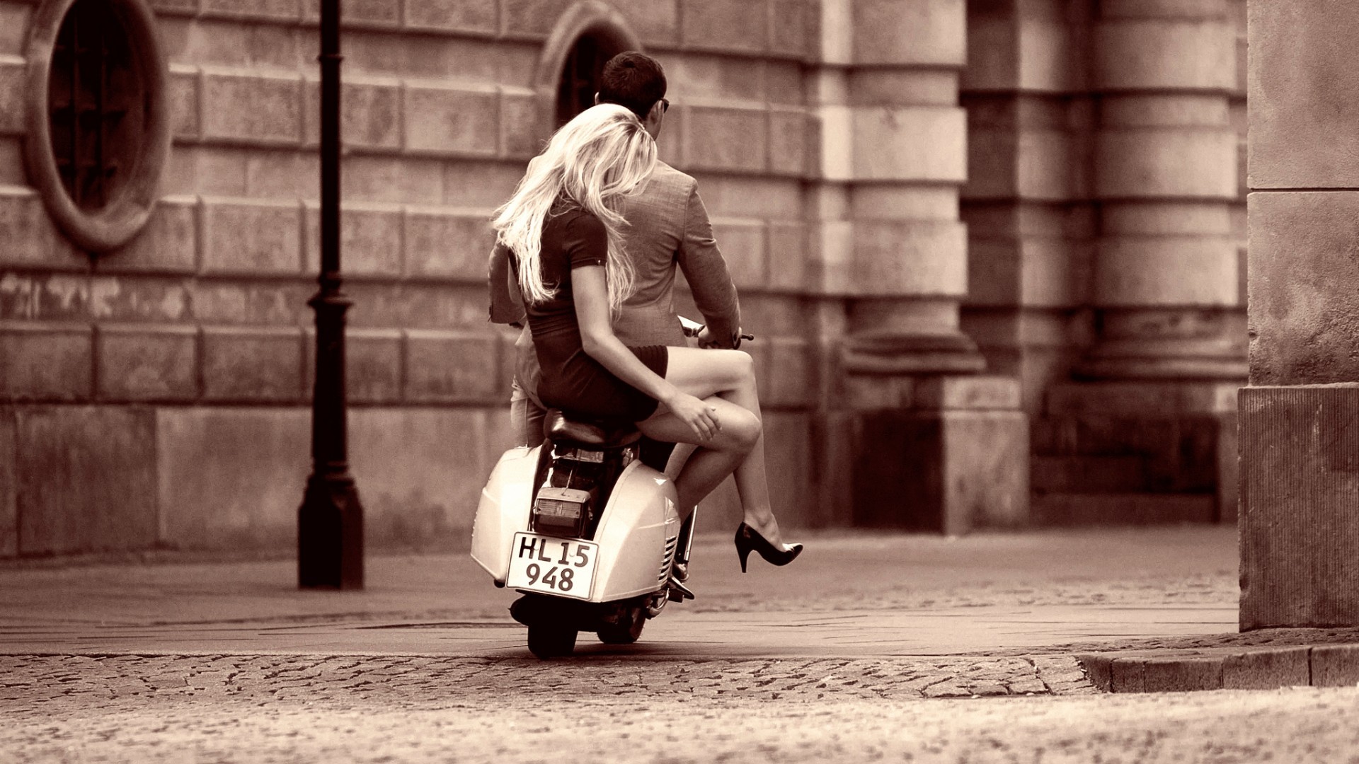 Blonde Mopeds Sepia Couple Women Men Urban 1920x1080