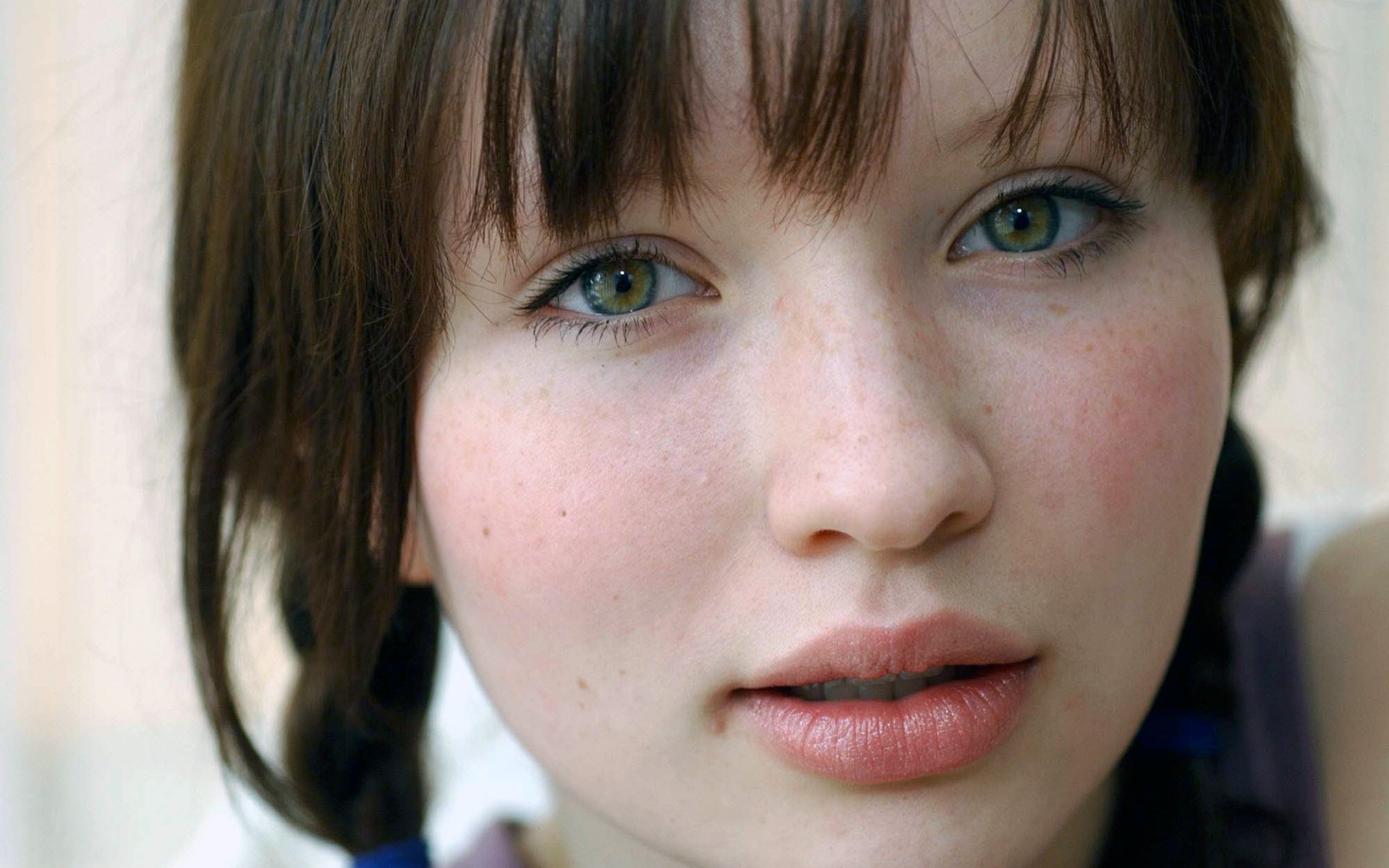 Women Emily Browning Actress Closeup Blue Eyes Brunette Clean Skin Freckles 1920x1200