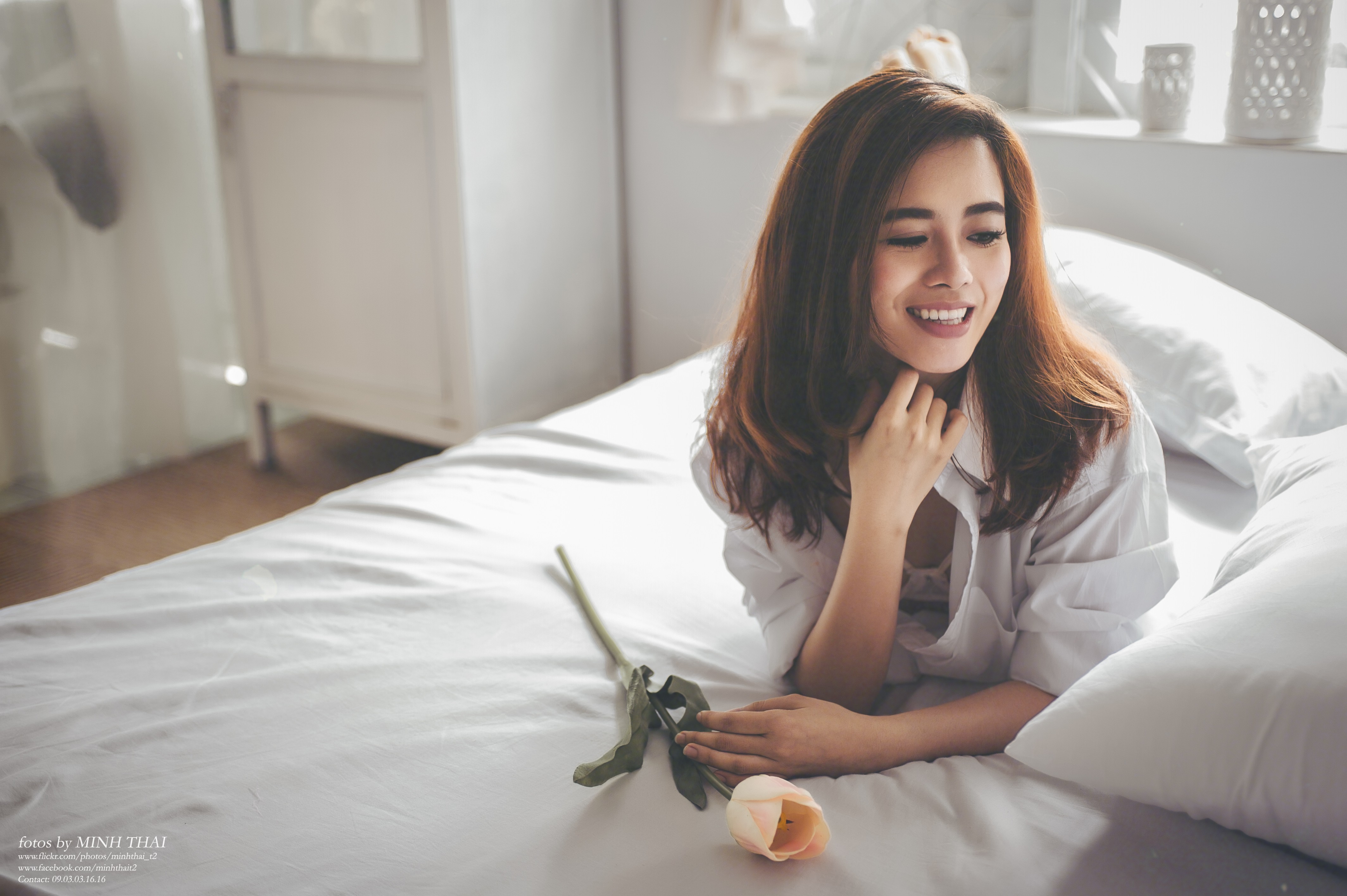 Women Brunette Bed Yellow Roses Looking Away 4256x2832