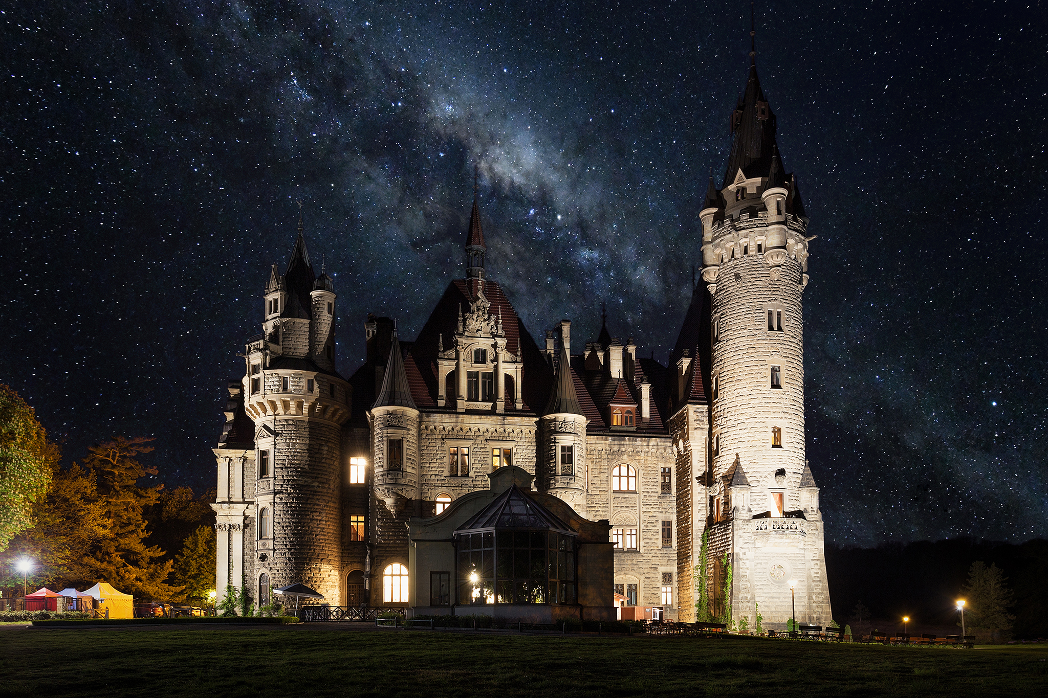 Architecture Castle Medieval Pawel Olejniczak Night Milky Way Stars Field Lights Poland 2048x1365