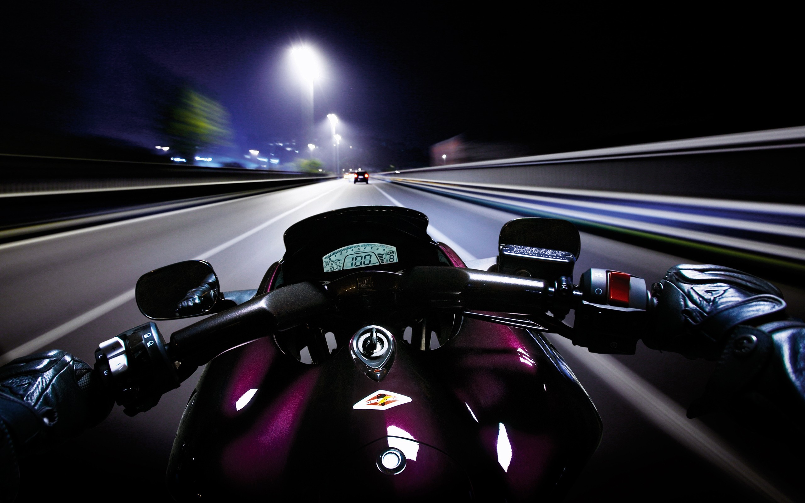 Motorcycle Night Speedometer Point Of View 2560x1600