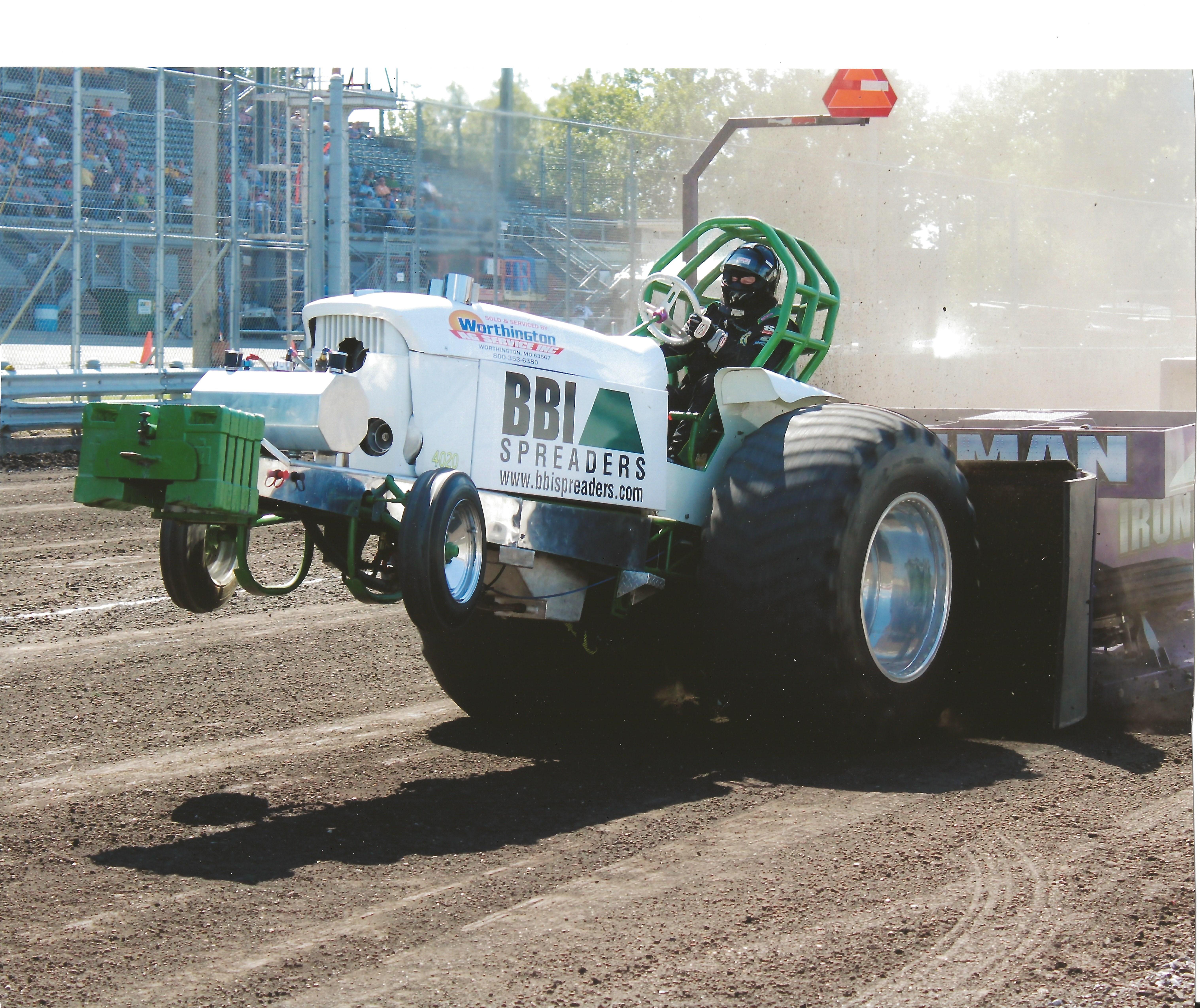 Tractor 6071x5100