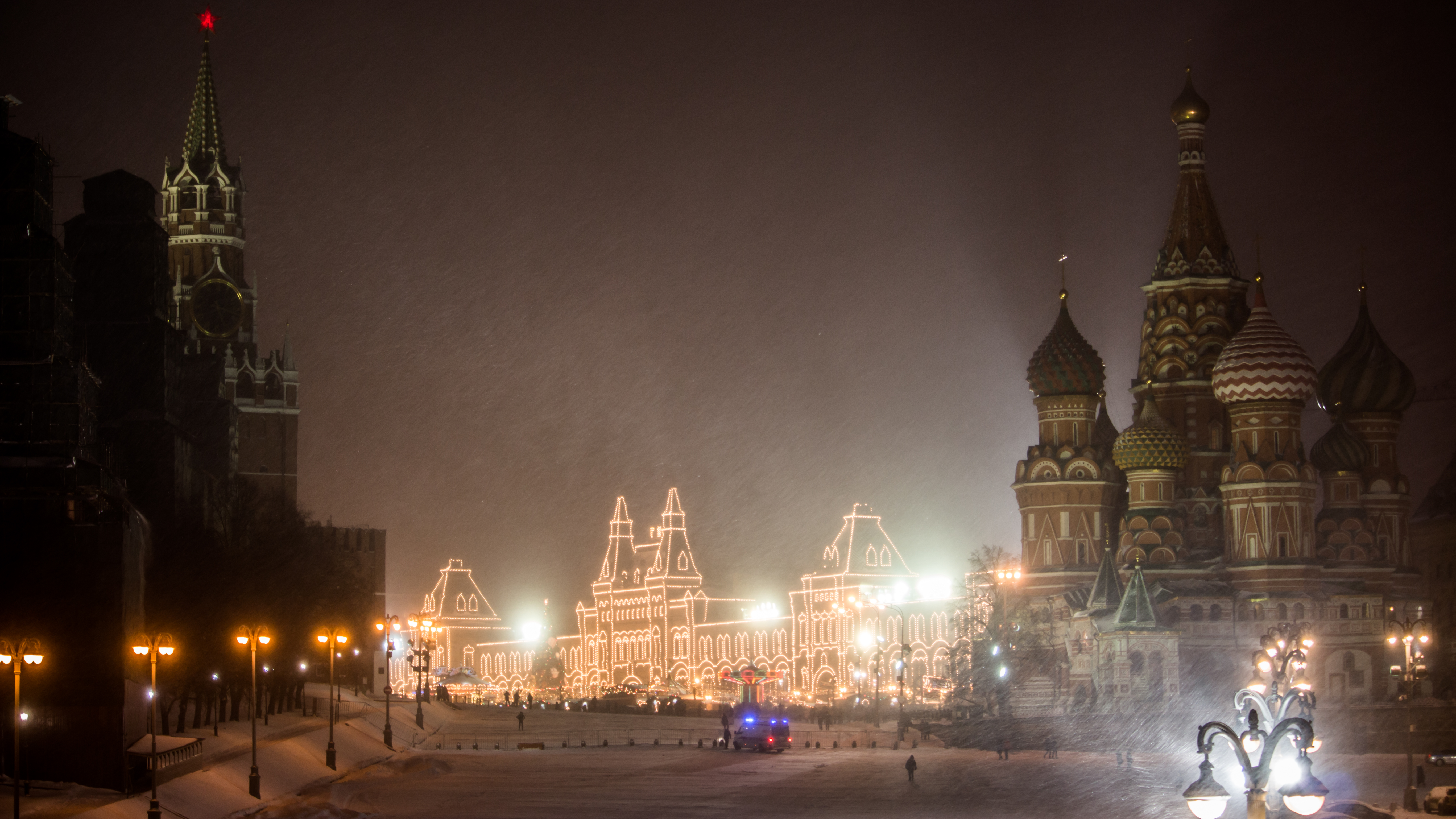 Moscow Red Square Church Night Snow Russia Winter Lights Kremlin 5472x3078