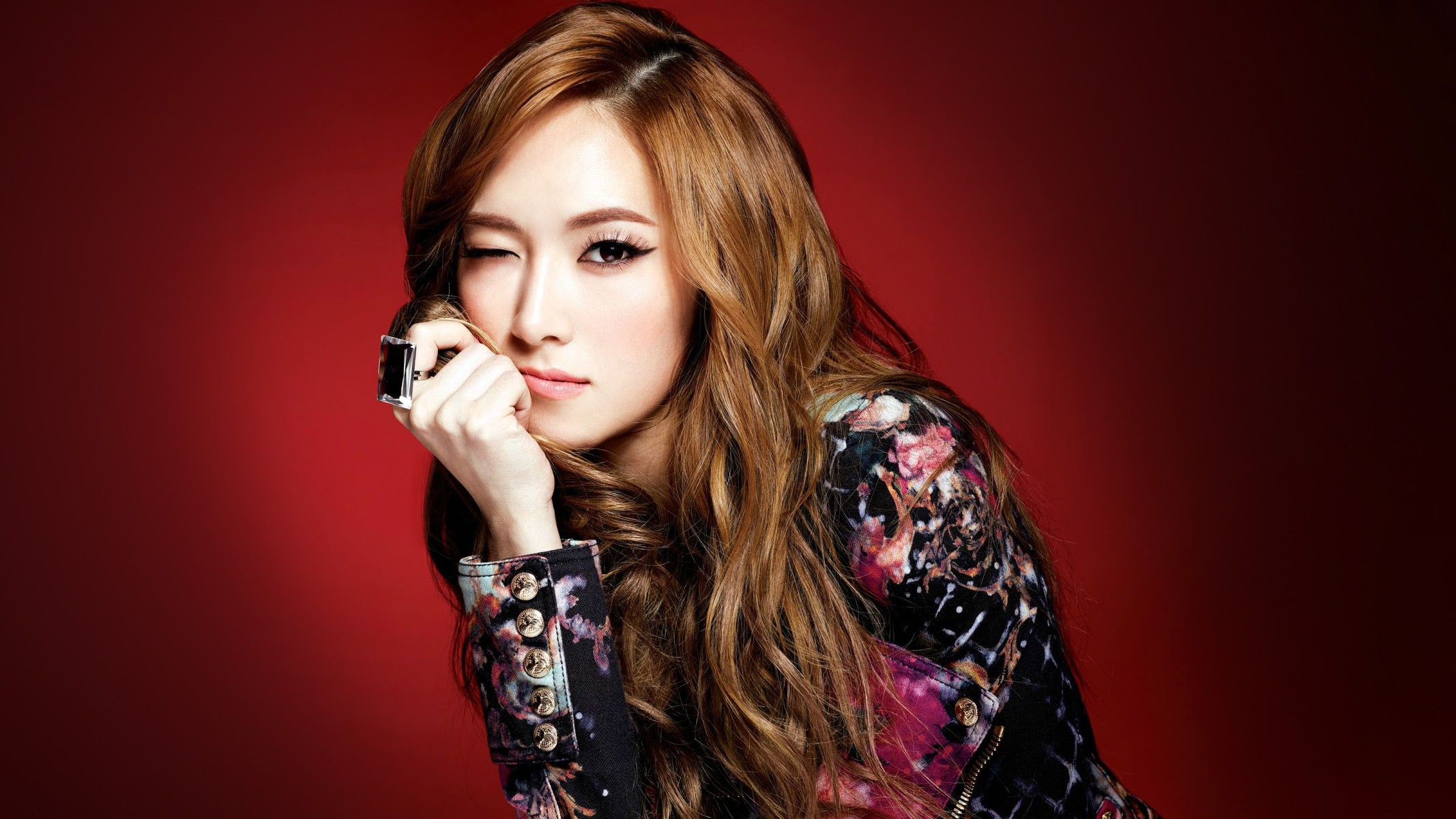 K Pop Jessica Jung Wink Girls Generation Asian Women Redhead Long Hair Wavy Hair Looking At Viewer H 2134x1200