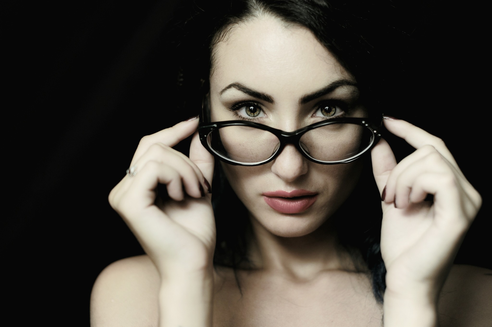 Women Black Background Women With Glasses Face Portrait Touching Glasses Frontal View Simple Backgro 2048x1365
