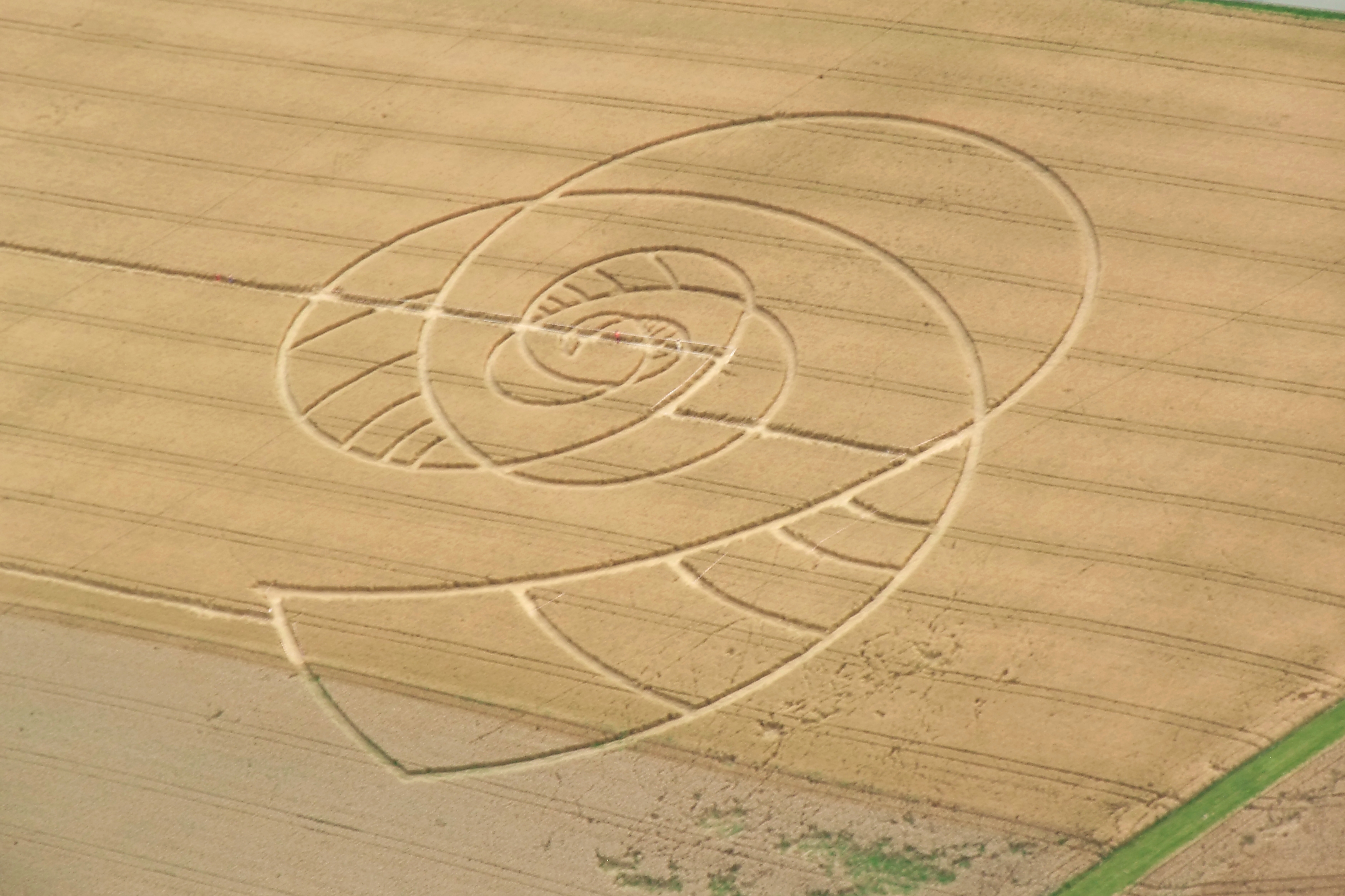 Man Made Crop Circles 3501x2334