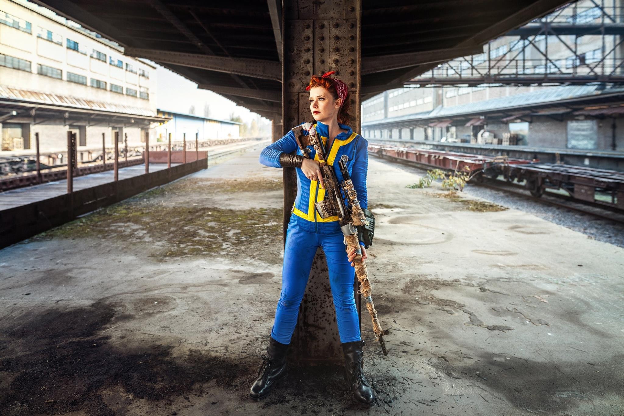 Women Redhead Cosplay Fallout Fallout 4 Video Games Rifles Sniper Rifle Railway Railway Station Red  2048x1365