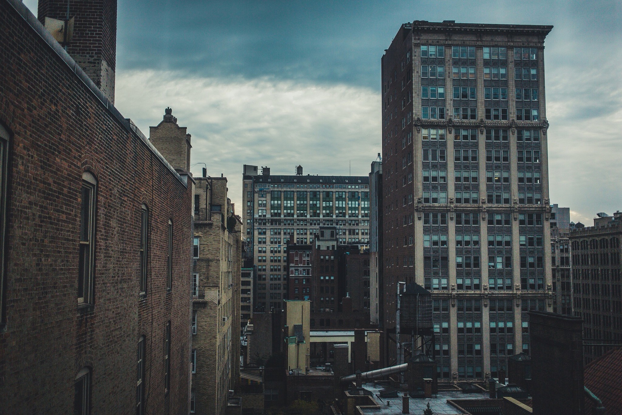 Building Cityscape City Urban Muted Overcast Abandoned 2048x1365