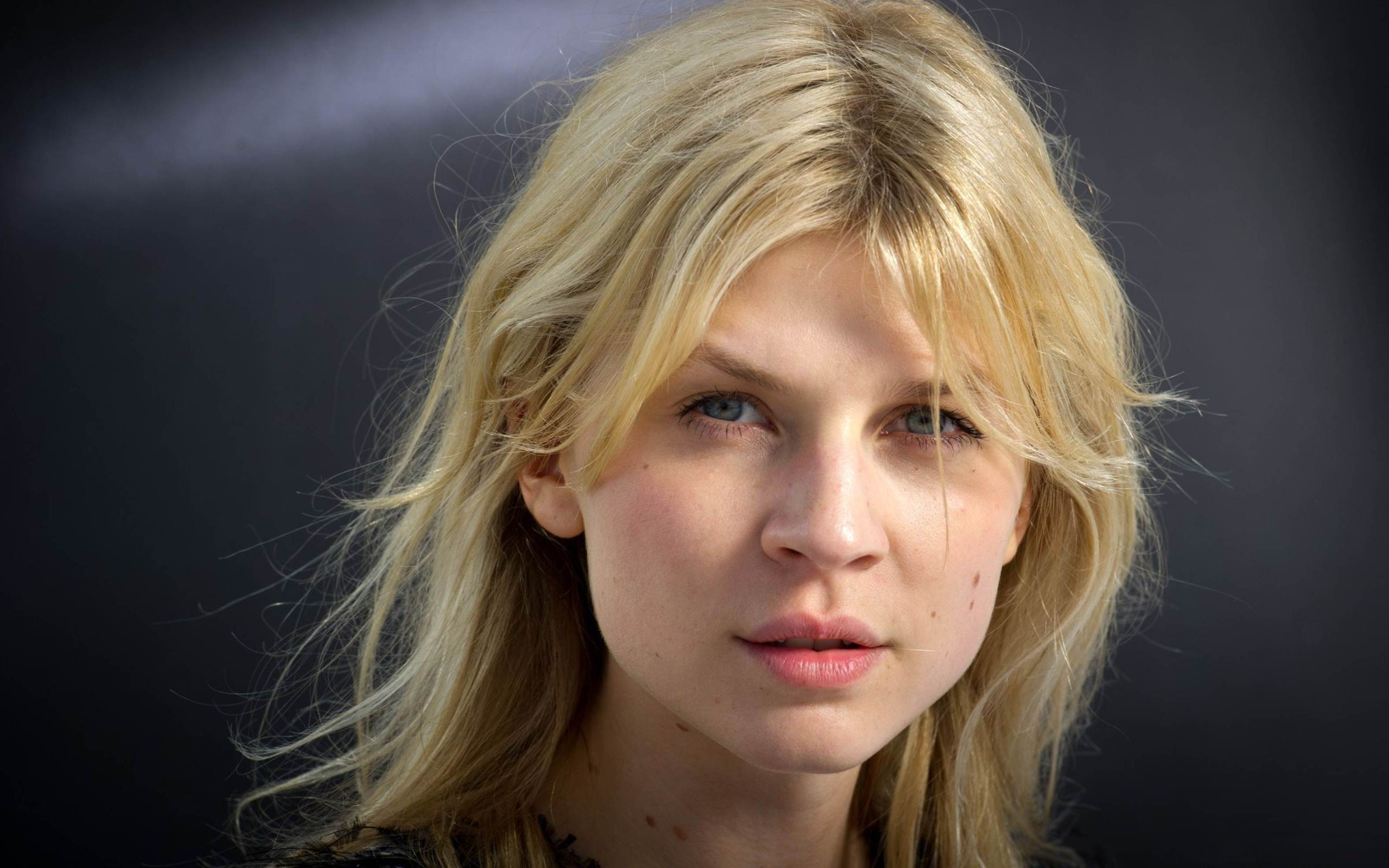 Clemence Poesy Actress French 2560x1600