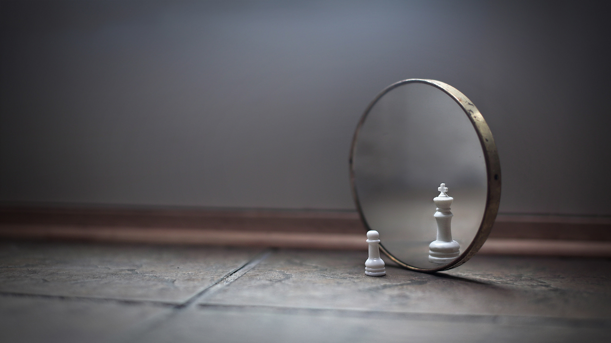 Chess Mirror King Pawns Reflection Digital Art Artwork Photography 2048x1150