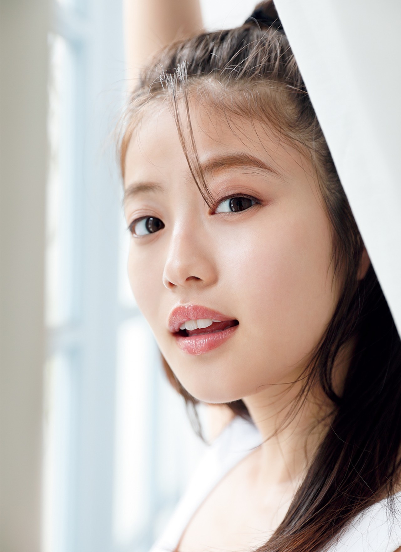 Mio Imada Asian Women Face Dark Hair Model 1280x1762