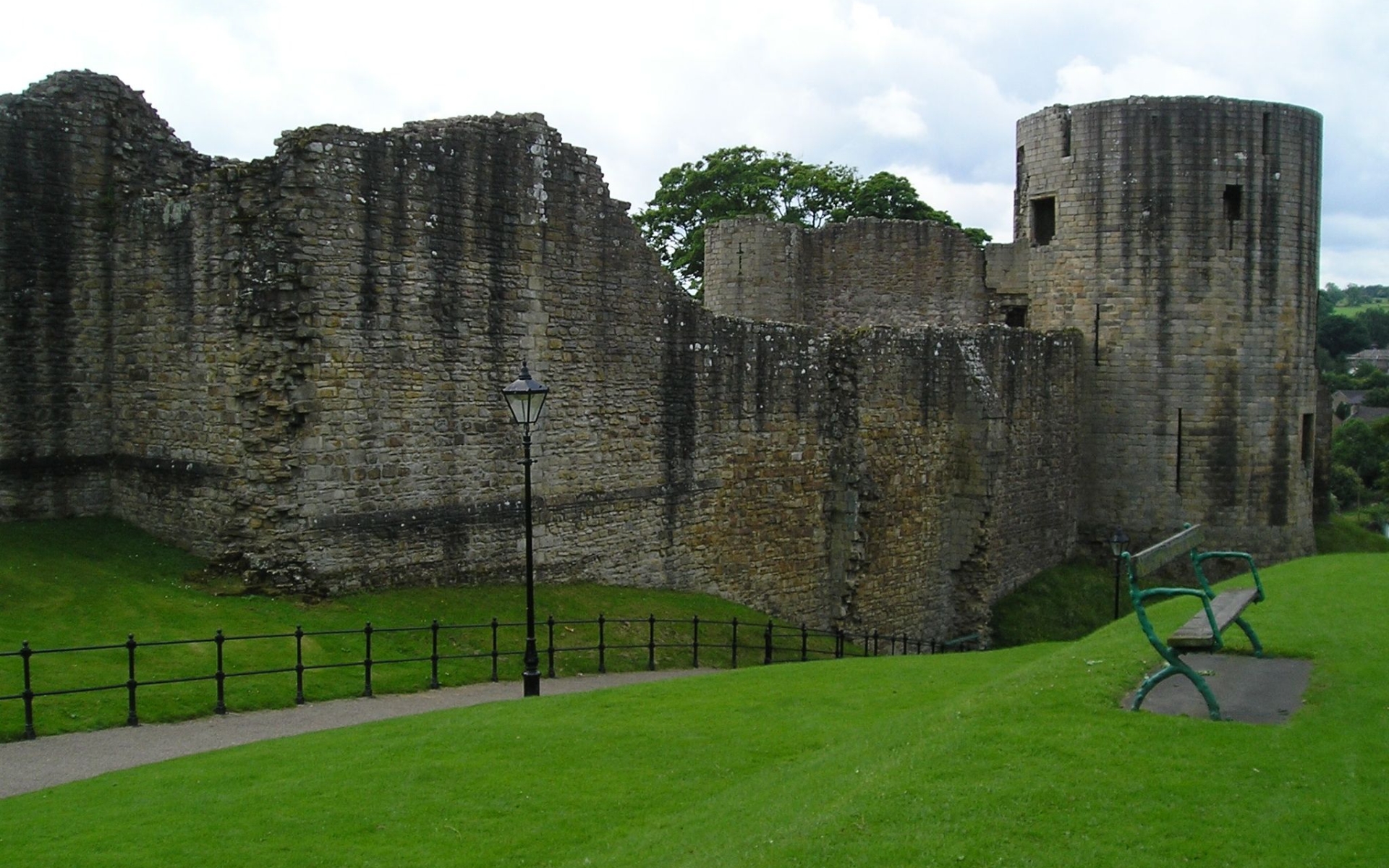 Man Made Barnard Castle 1920x1200