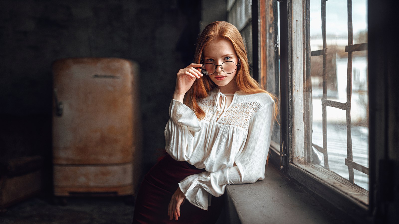 Women Portrait Redhead Glasses Blue Eyes Face Women With Glasses Skirt Katya Voronina Touching Glass 1600x900