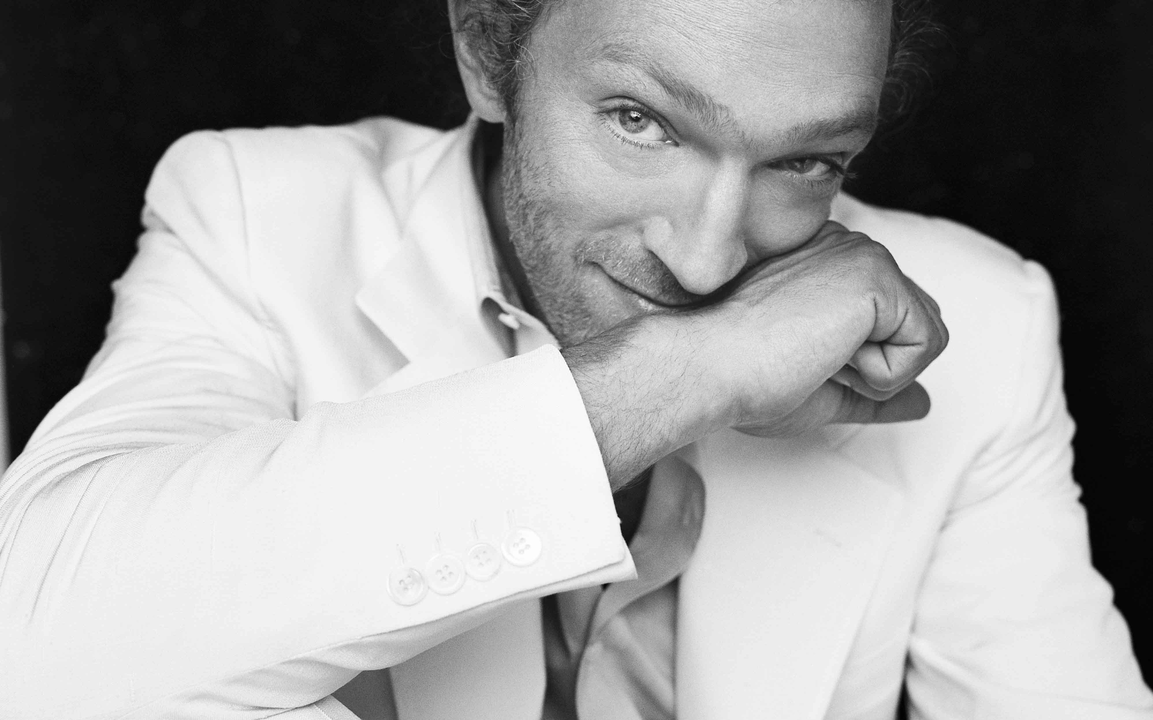 Vincent Cassel Actor French 3840x2400
