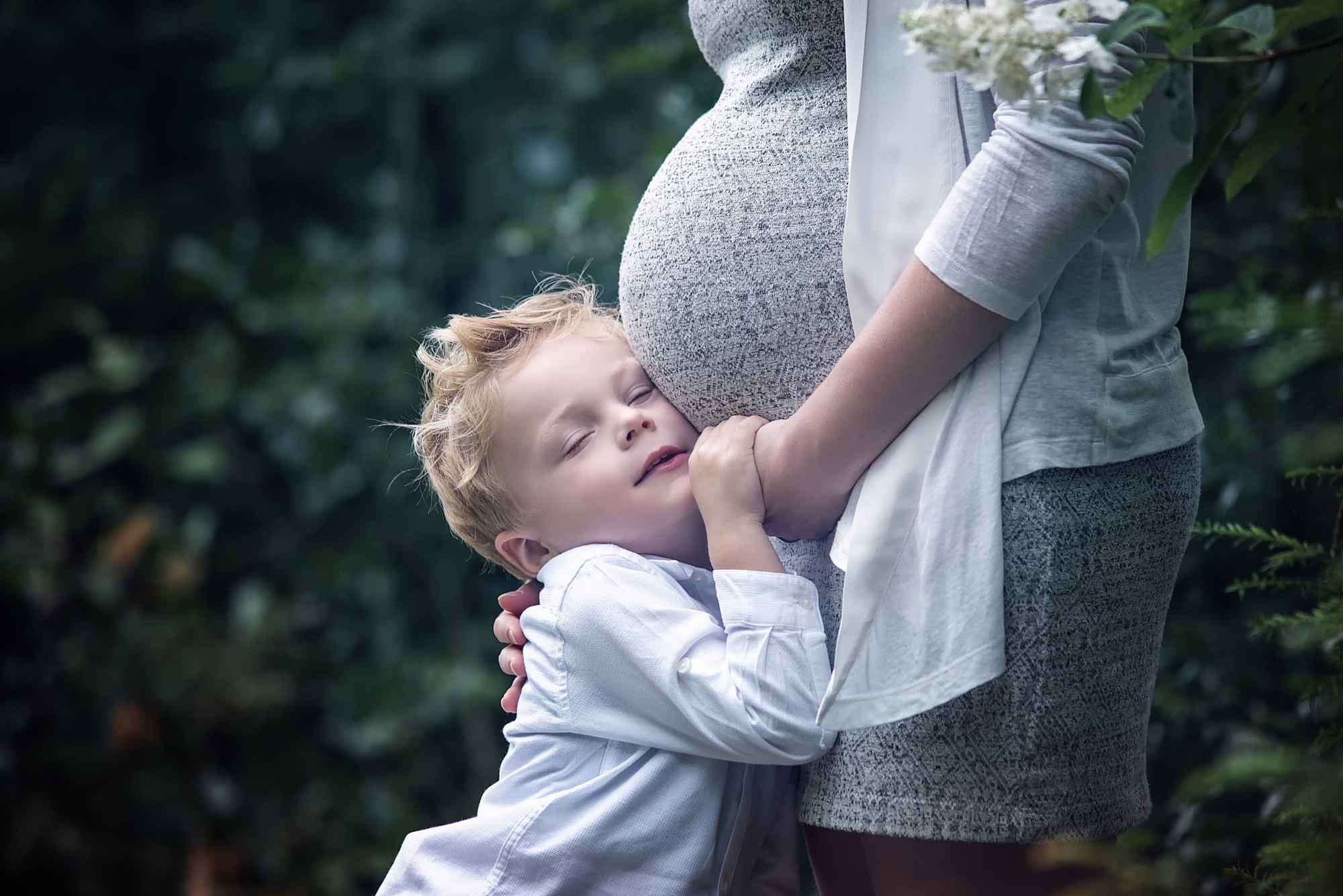 Love Children Pregnant Women Mother 2000x1335